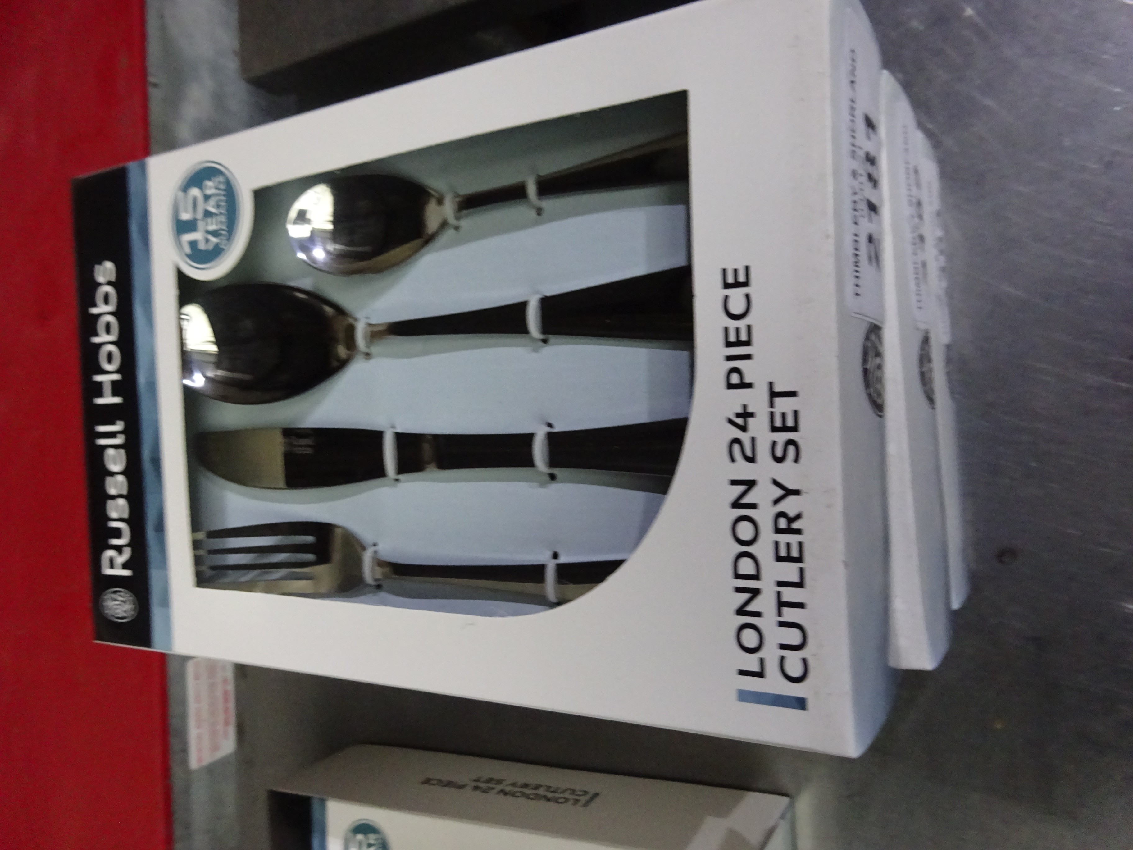 Russell Hobbs 24pc cutlery set.