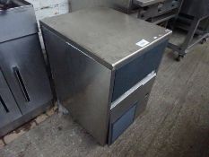 Brema stainless steel ice machine 240v.