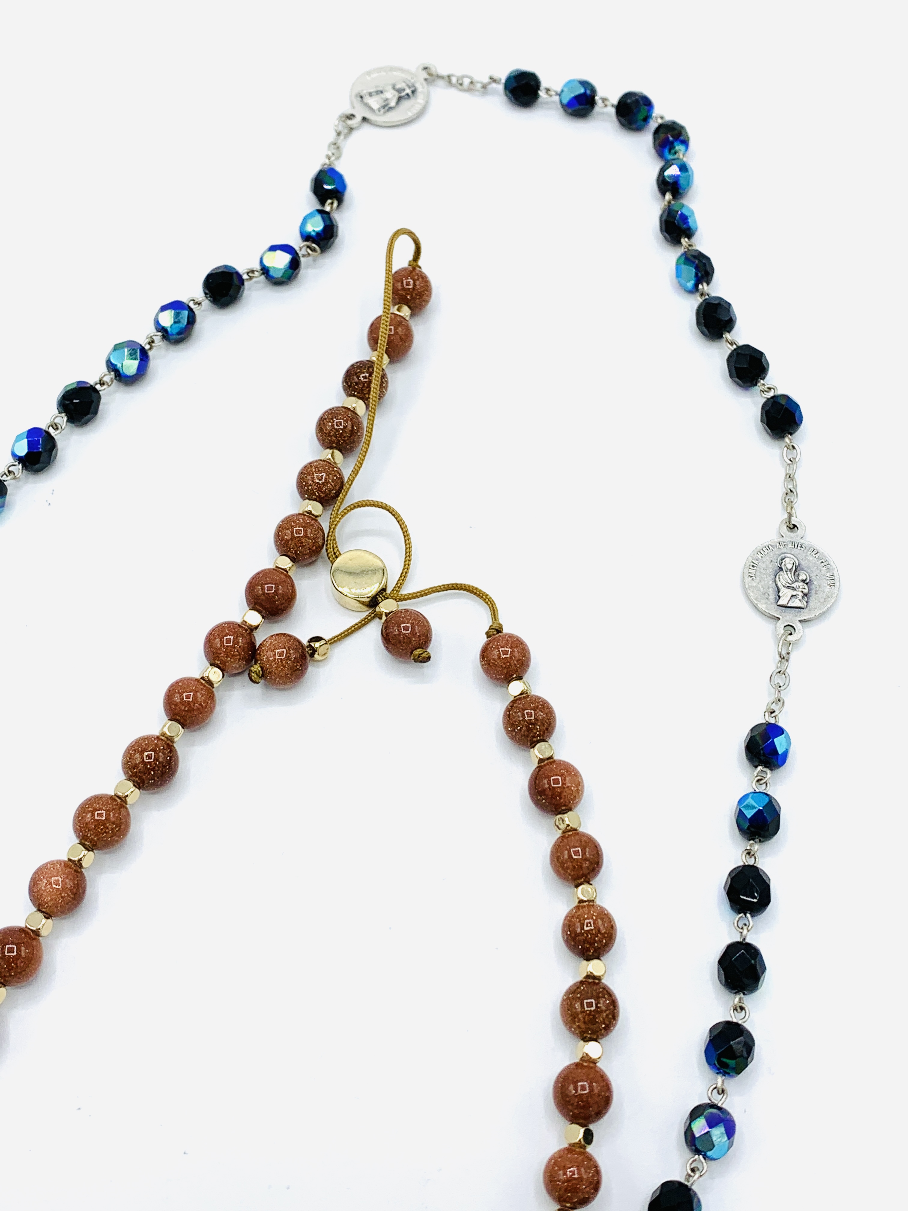 Rosary and prayer beads. - Image 2 of 4