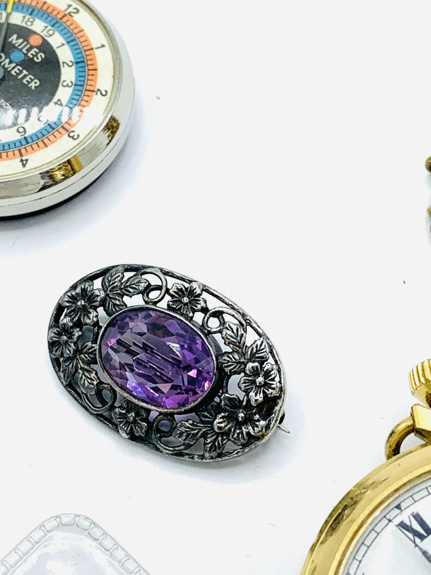 Everite lady's wrist watch; Smiths pocket watch; pedometer; brooch and two coins. - Image 3 of 5