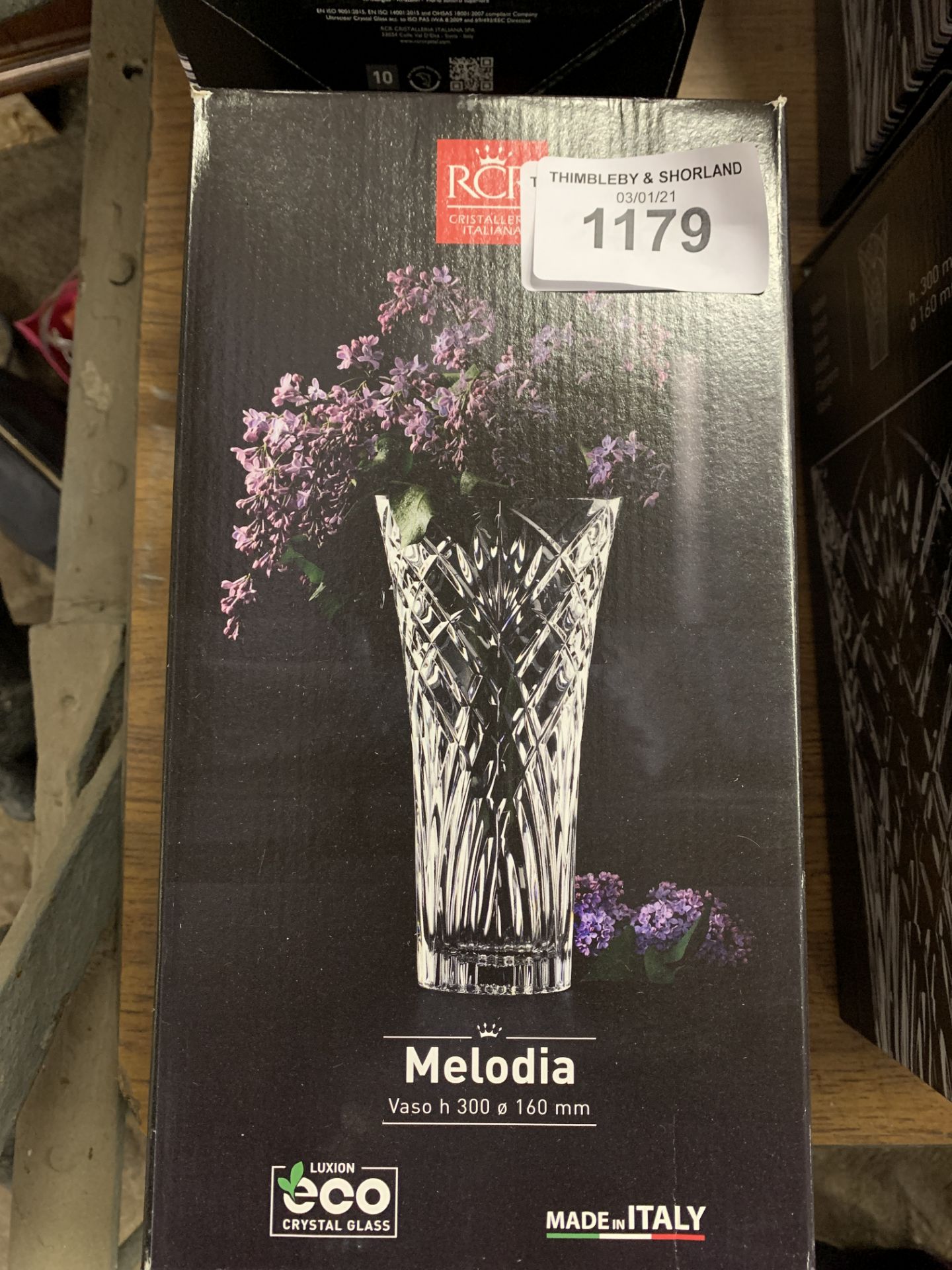 Melodia Crystal vase. This item carries VAT.