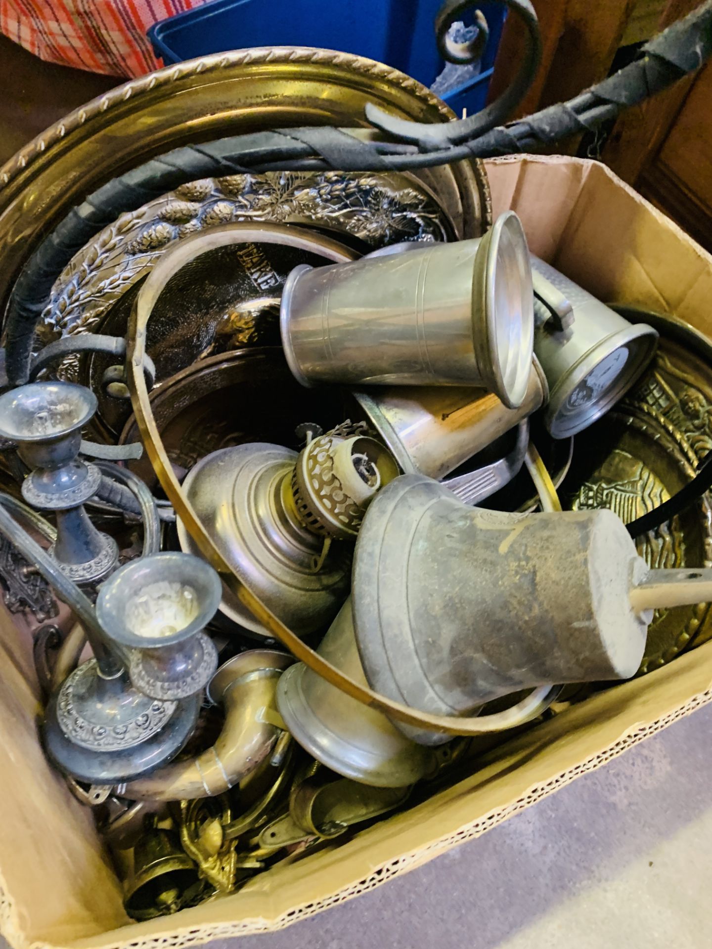Quantity of mainly brass items. - Image 3 of 3