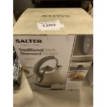 Salter kettle. This item carries VAT.