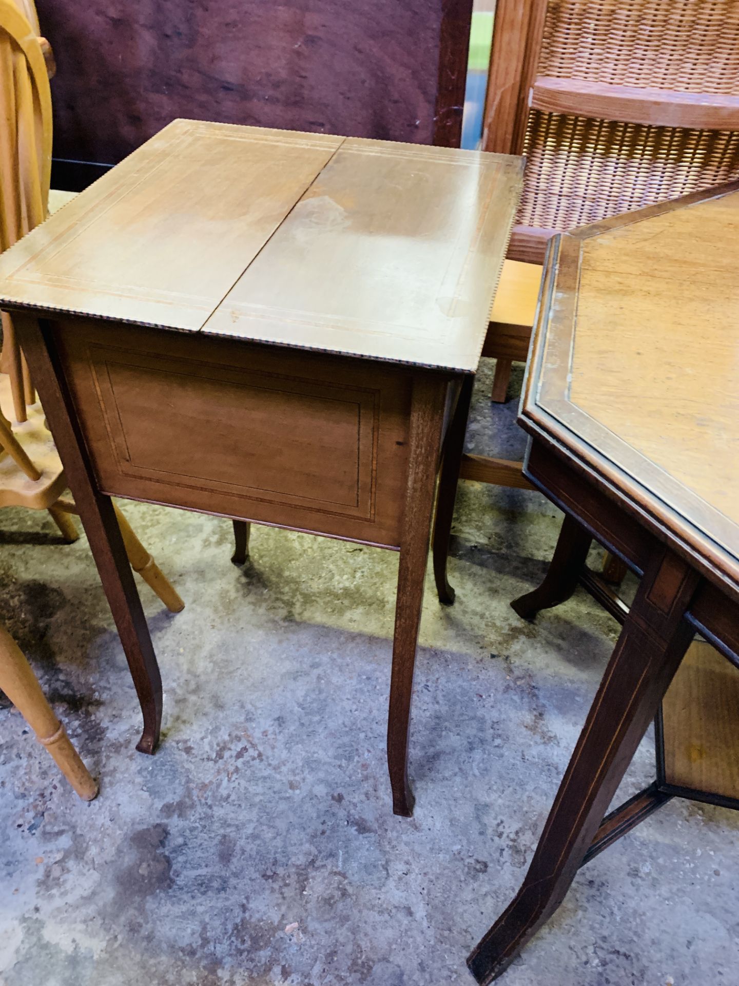 Mahogany octagonal top display table, together with a mahogany sewing box. - Image 2 of 5