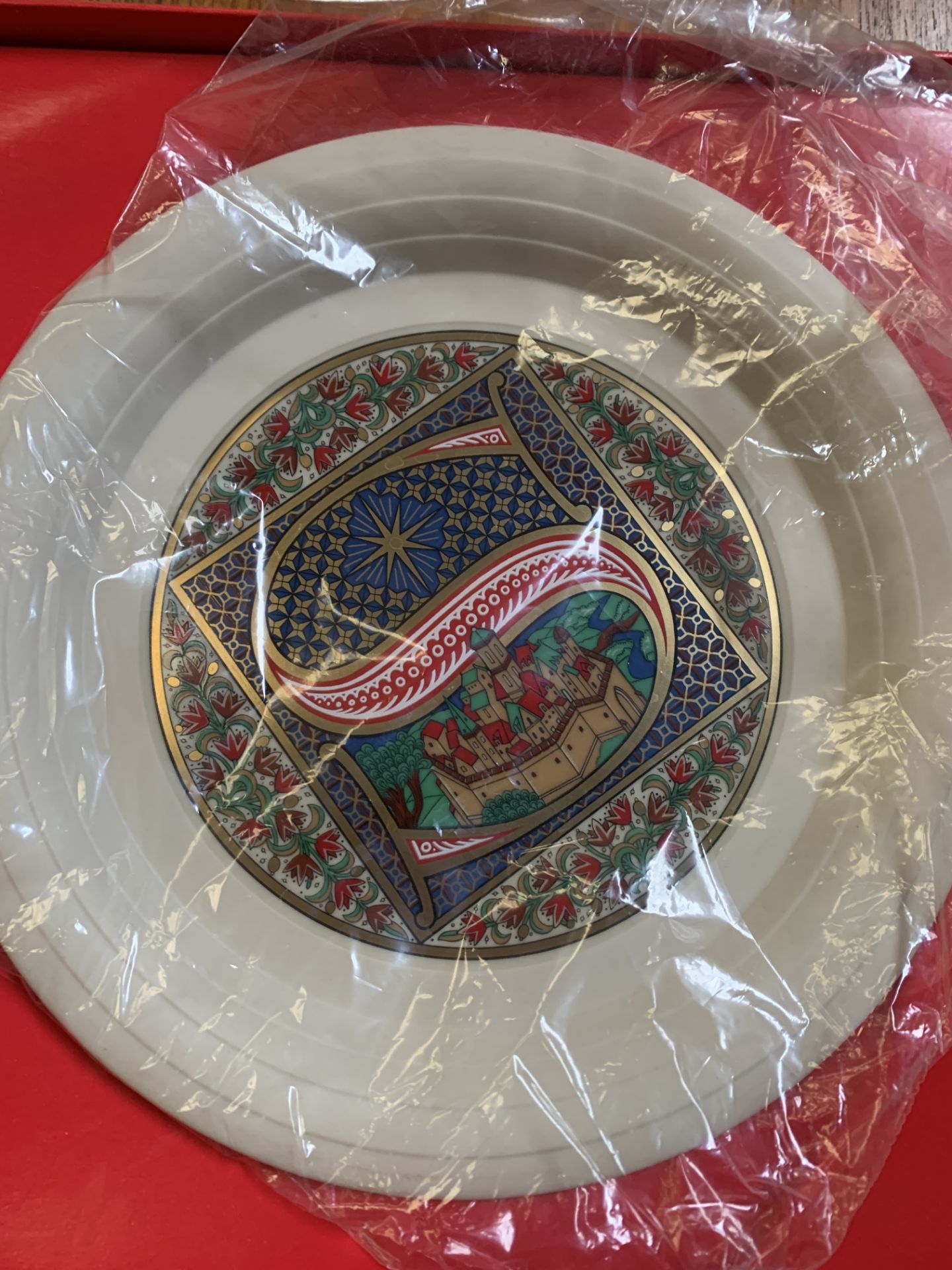 Complete set of nine Hornsea Limited Edition Christmas Plates. - Image 3 of 5