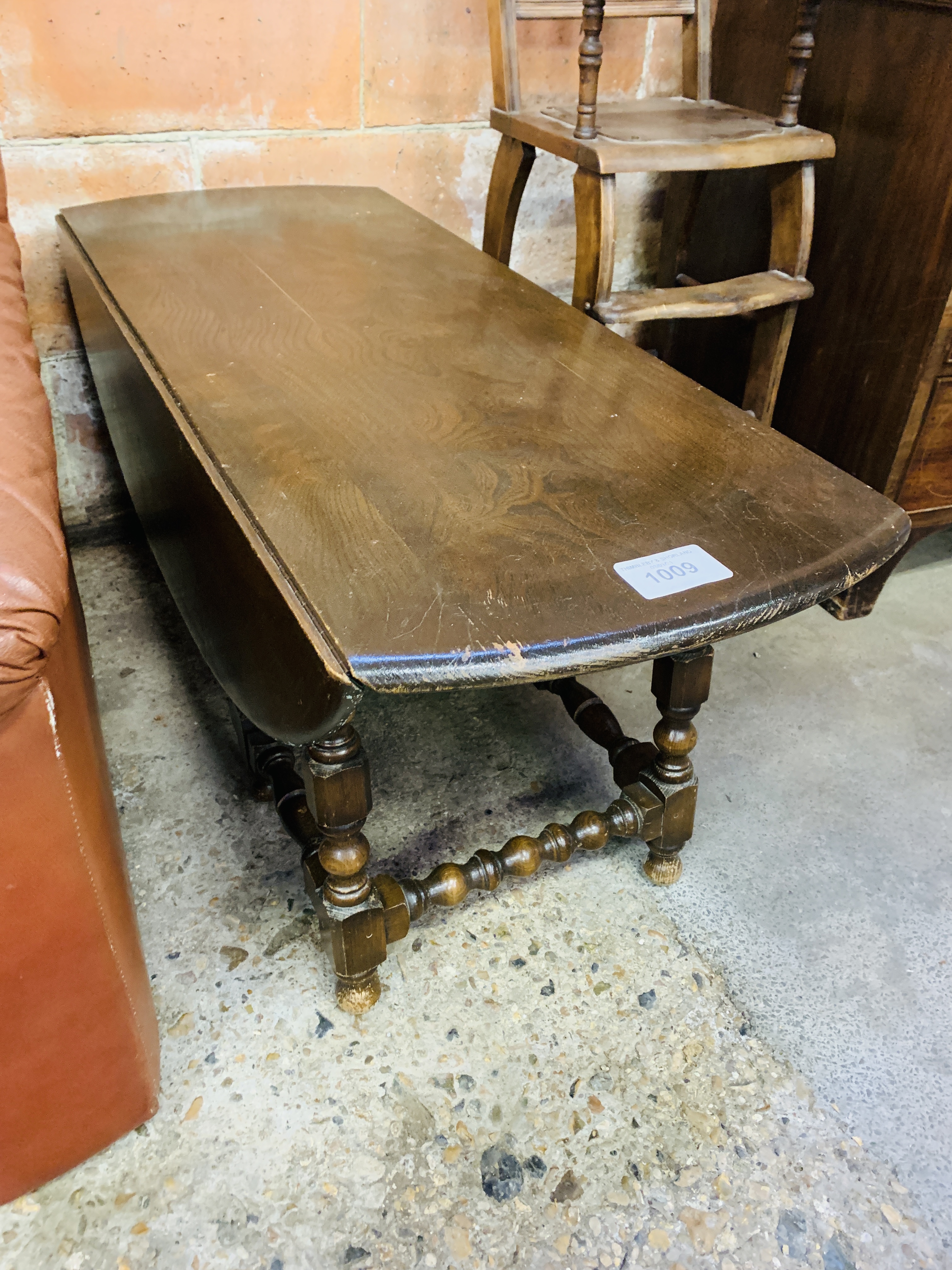 Ercol style low drop side gate leg table. - Image 2 of 2