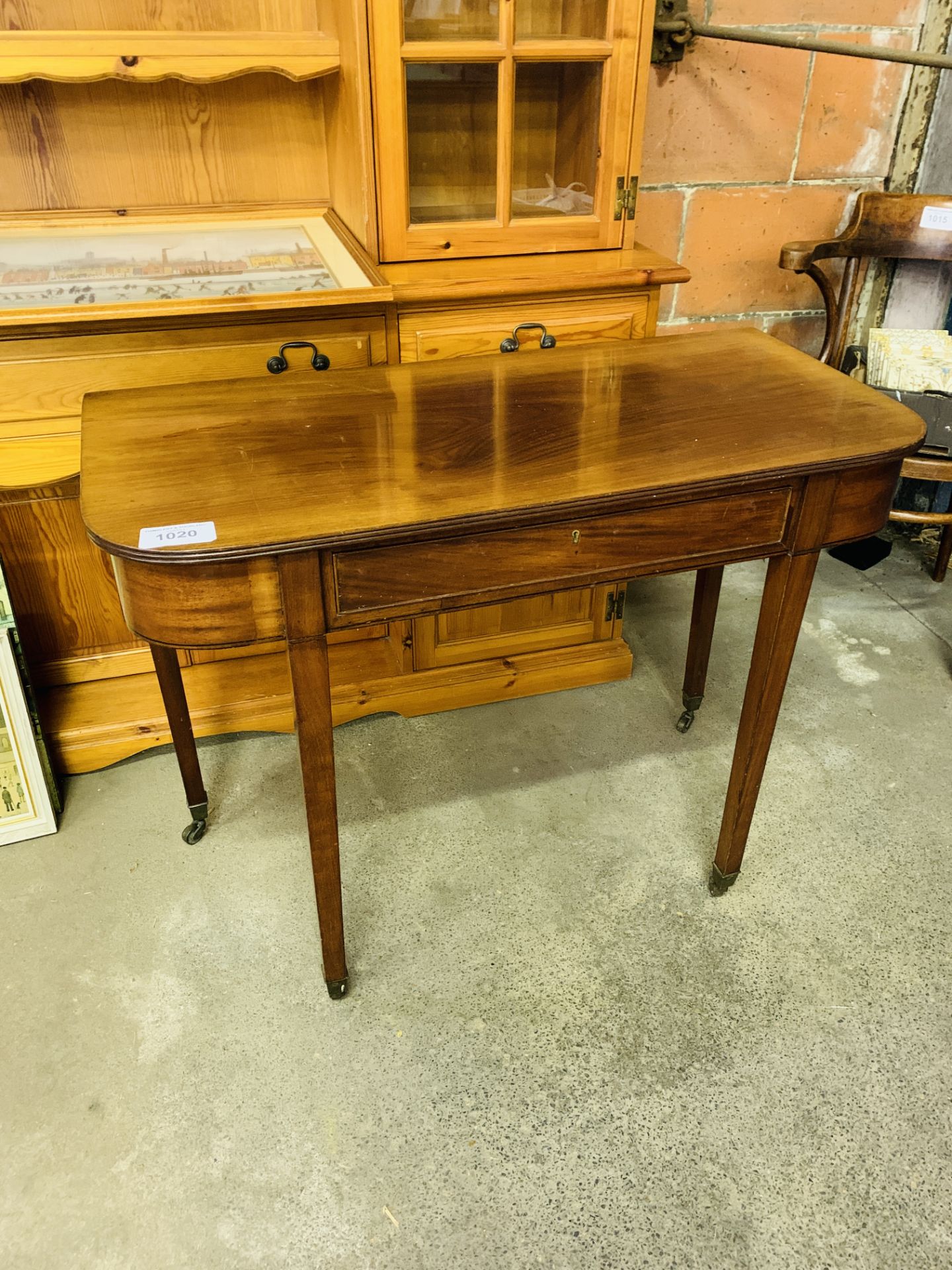 Mahogany side table with frieze drawer.