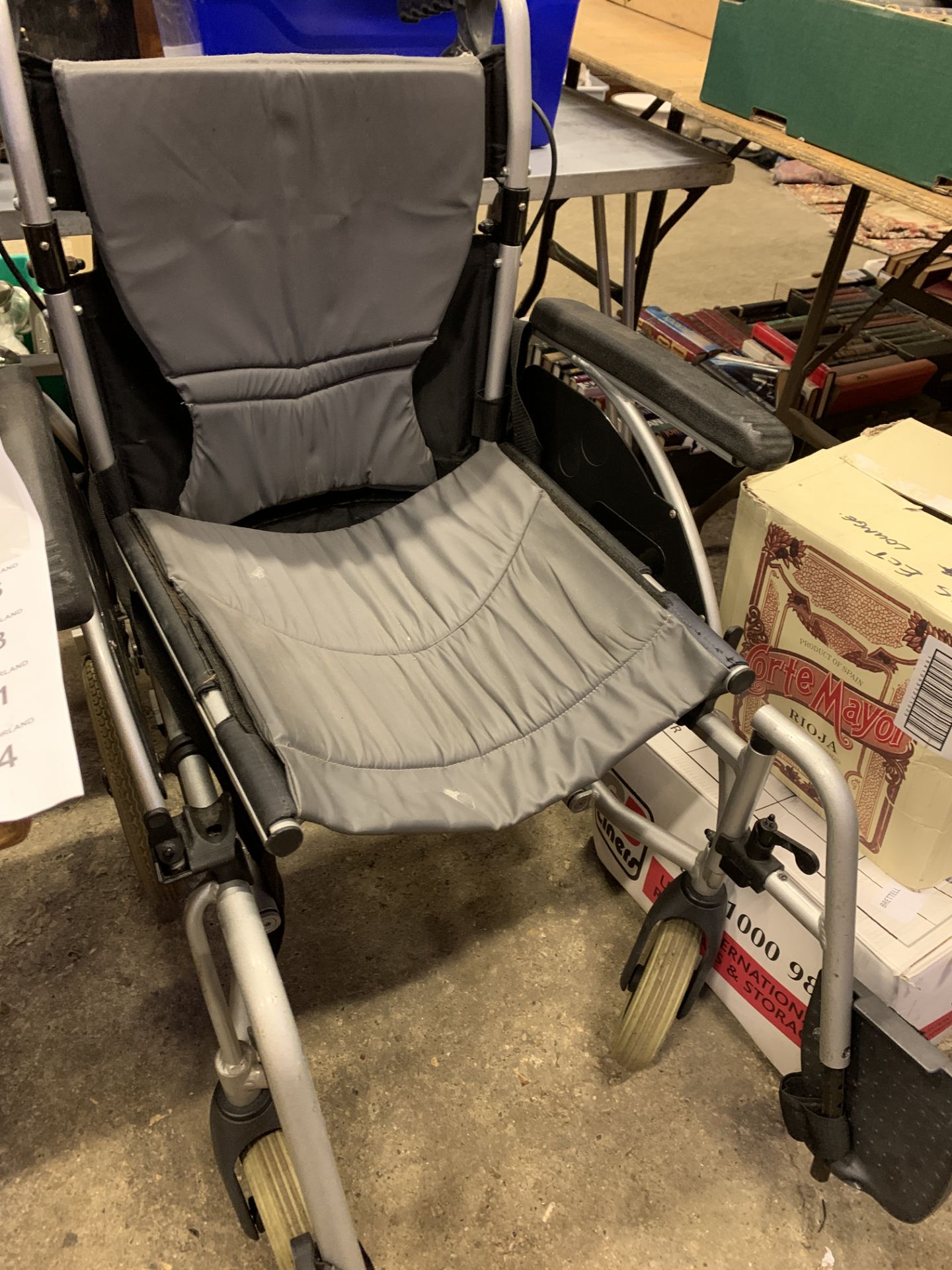 Collapsible wheelchair.