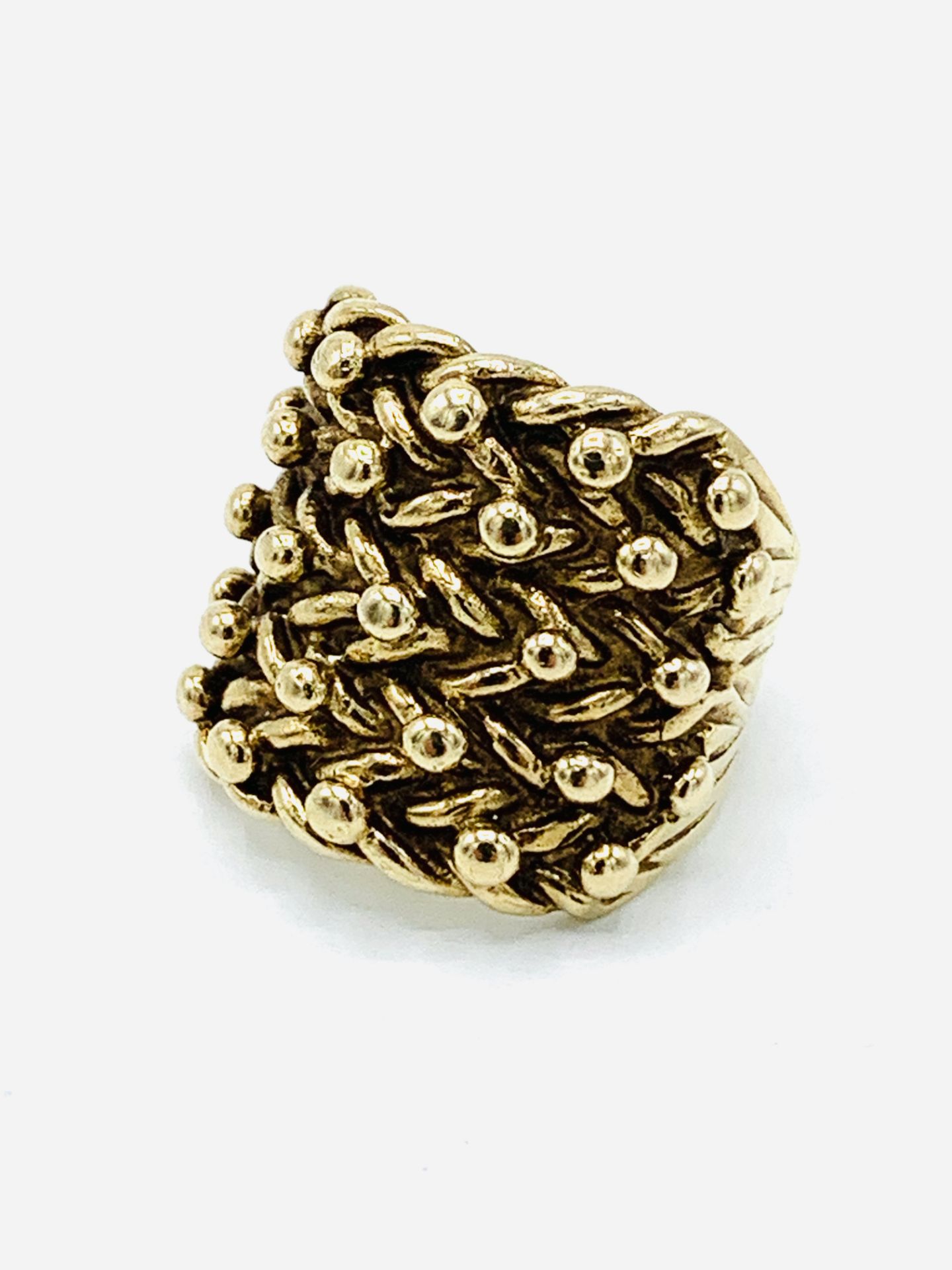 9ct gold 'gypsy' ring.