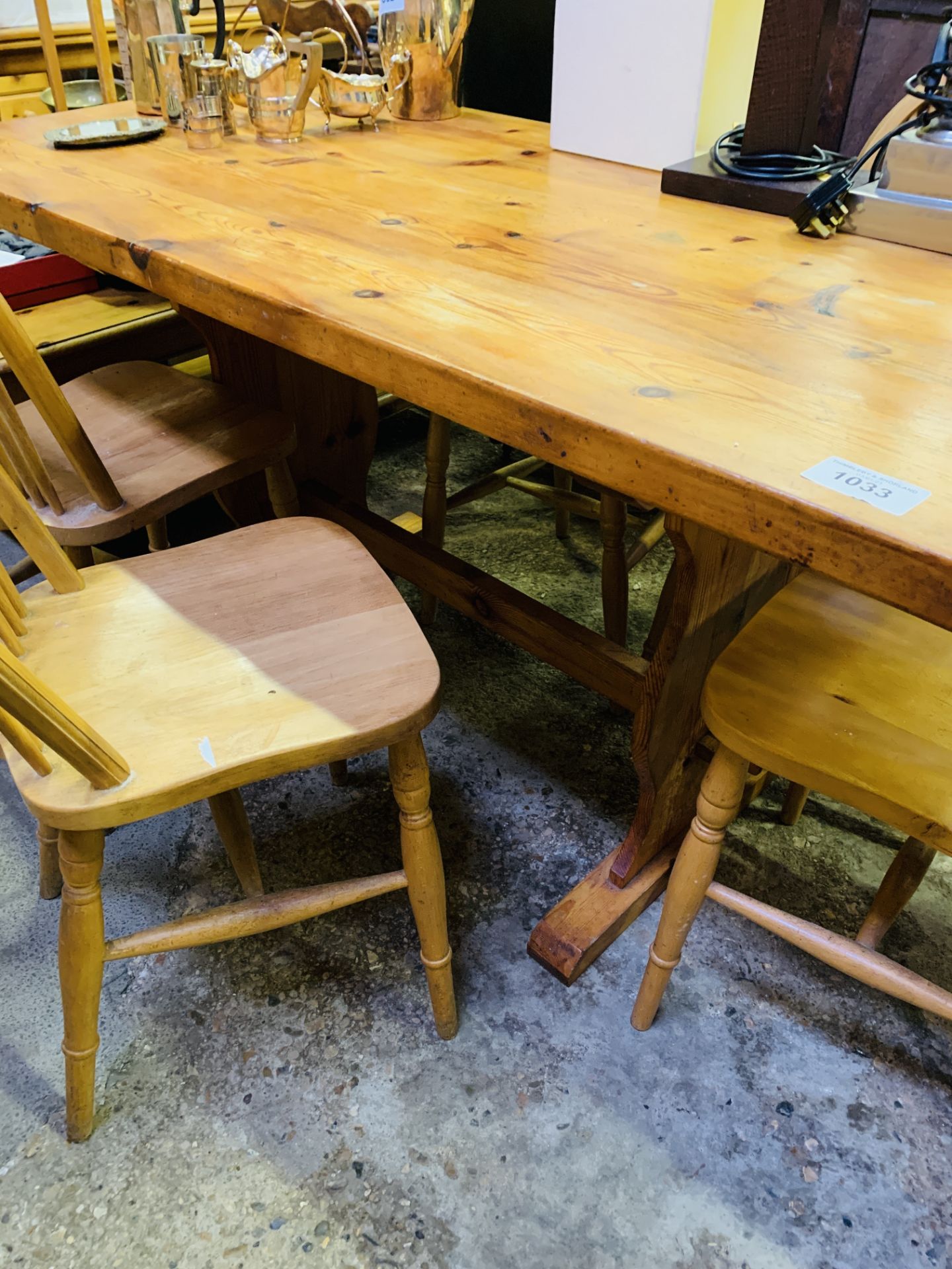 Pine table and five chairs. - Image 4 of 4