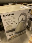 Salter kettle. This item carries VAT.