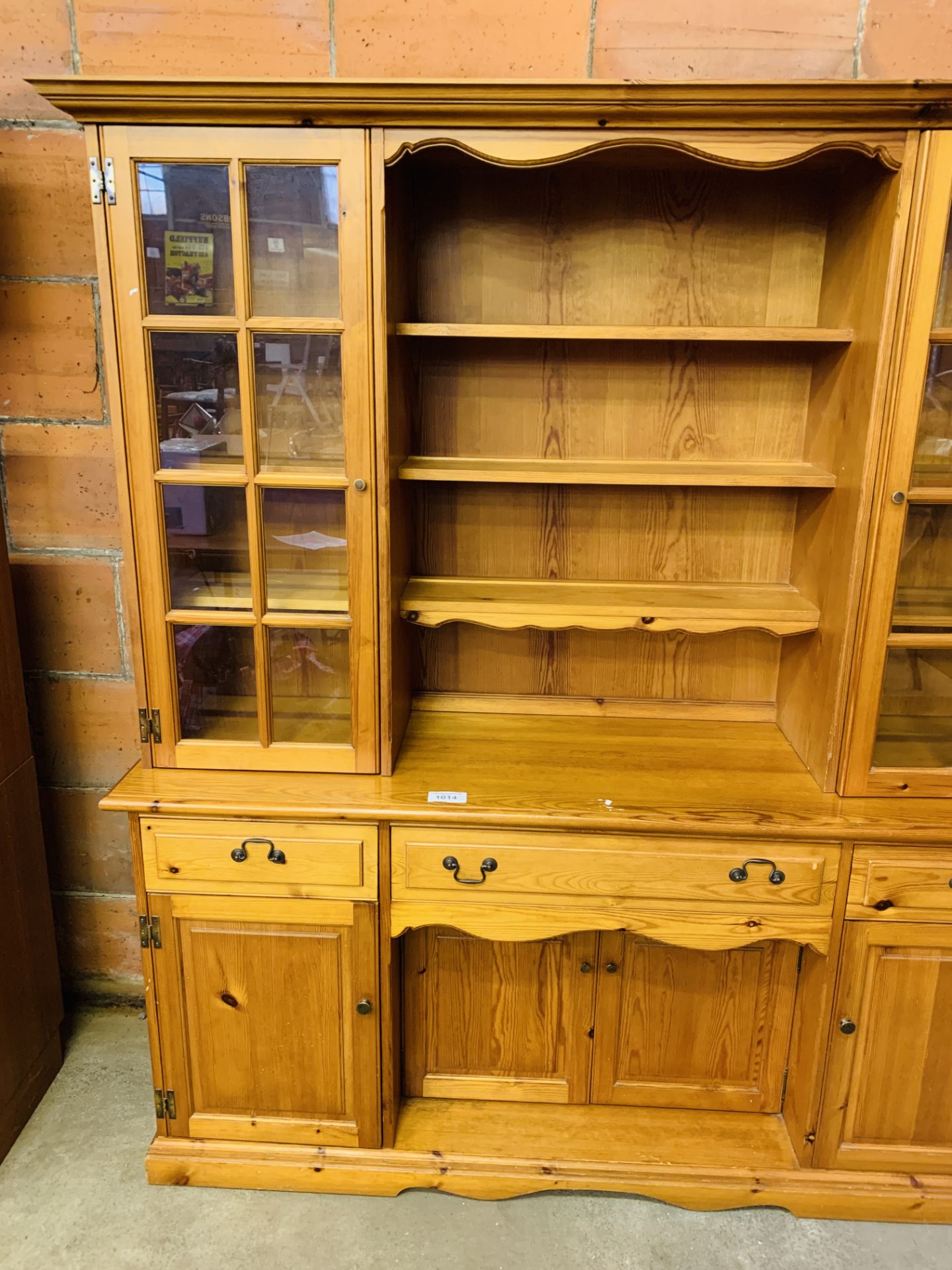 Large pine dresser. - Image 3 of 4