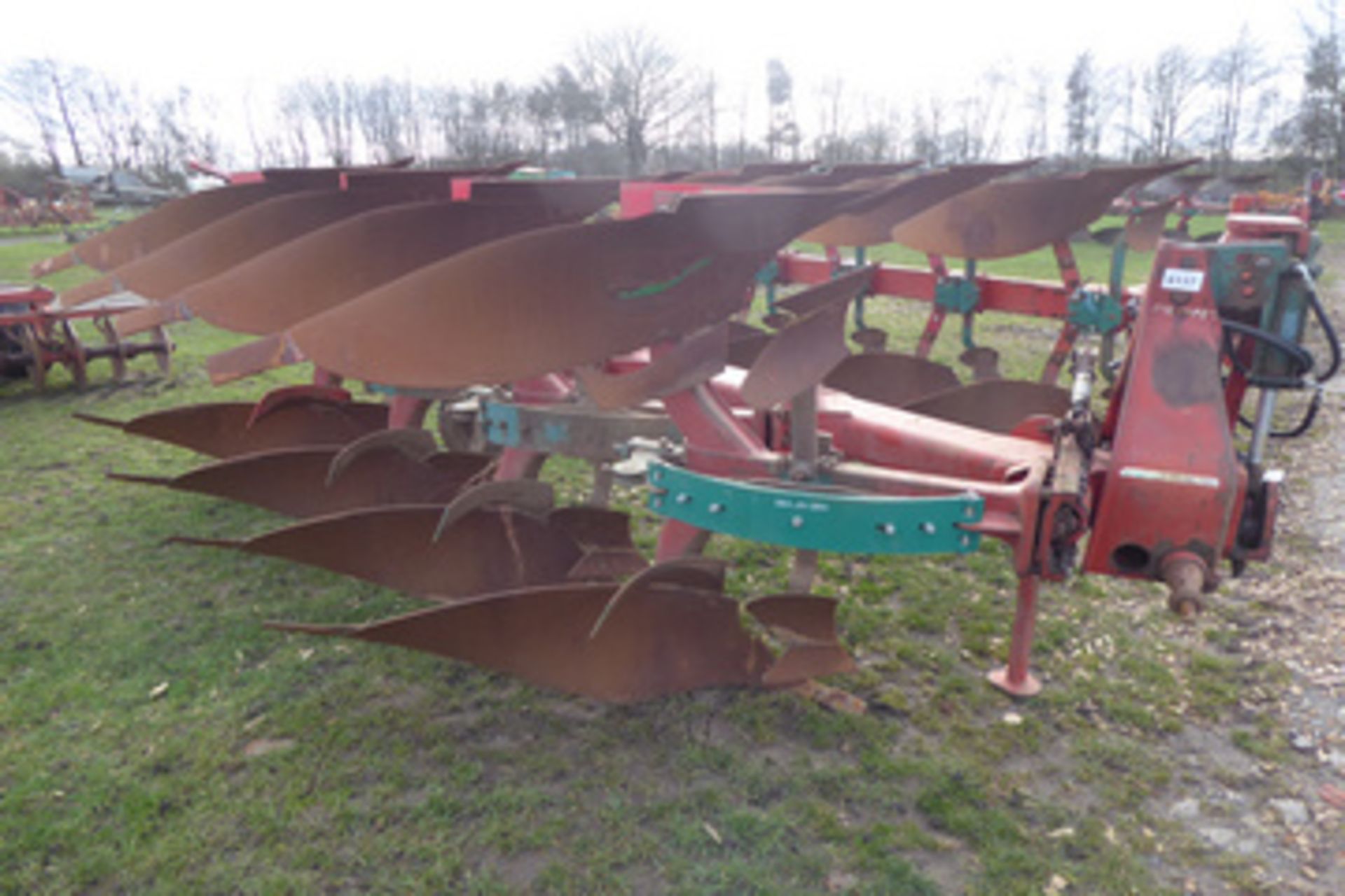 Kverneland 4F reversible plough