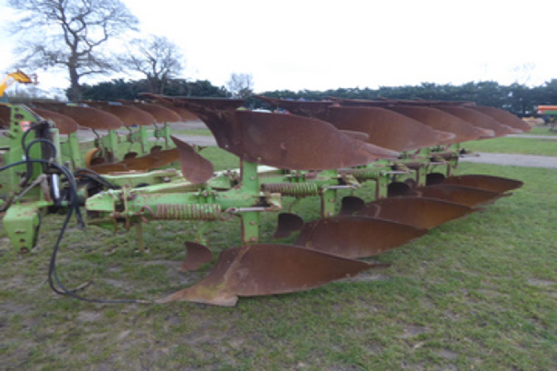 Dowdeswell DP 100S 5F reversible plough