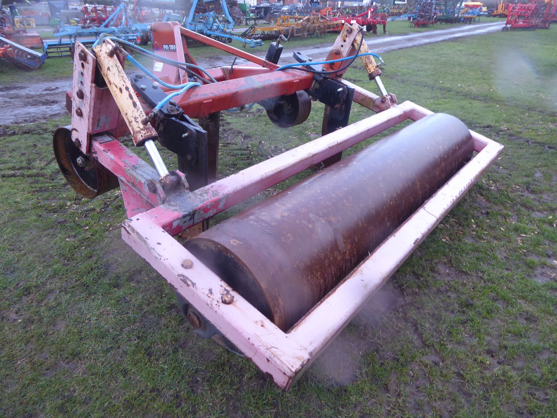 Spalding 90/150 subsoiler - hyd packer roller - Image 2 of 2