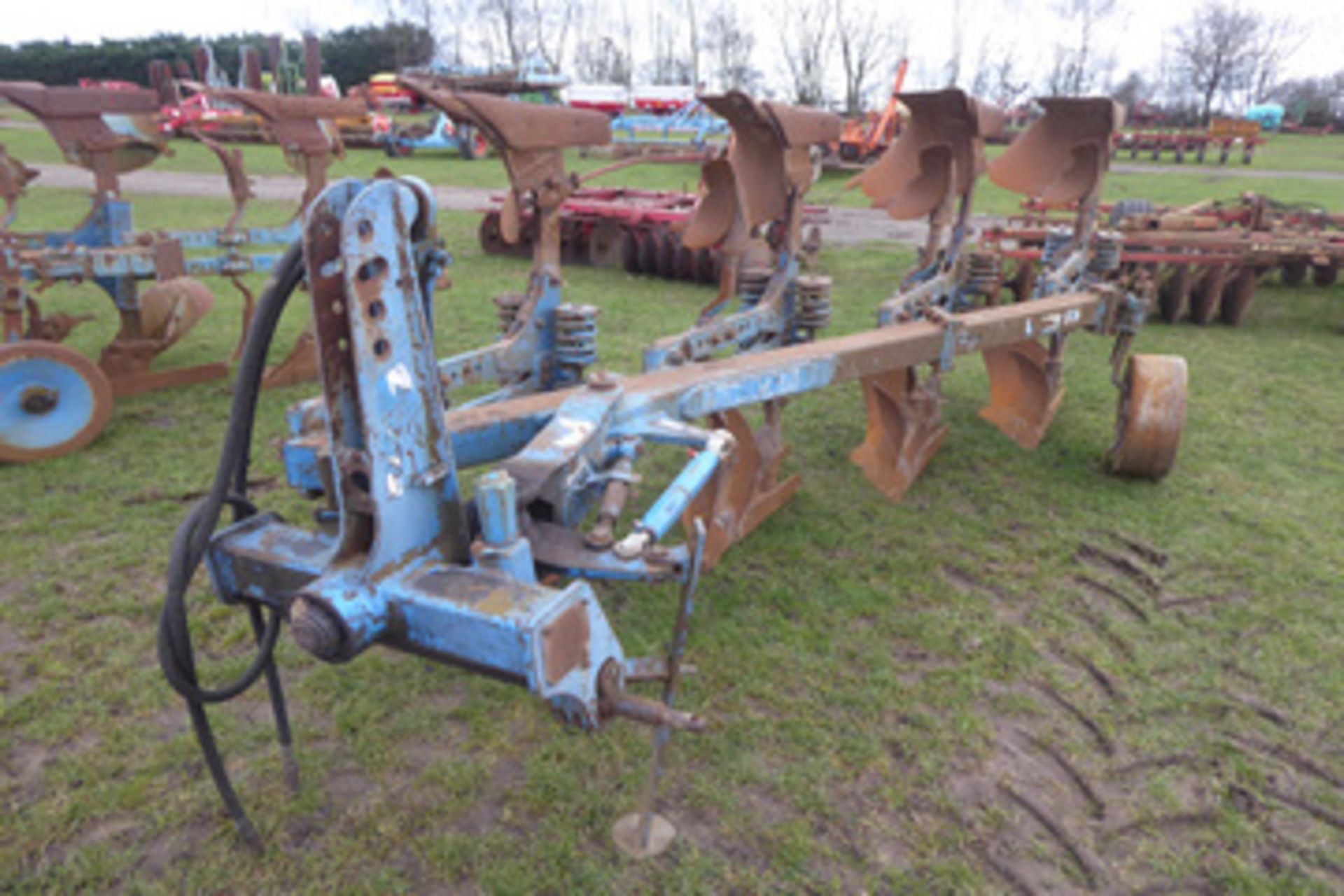 Lemken DLX 110 4F reversible plough - Image 2 of 2