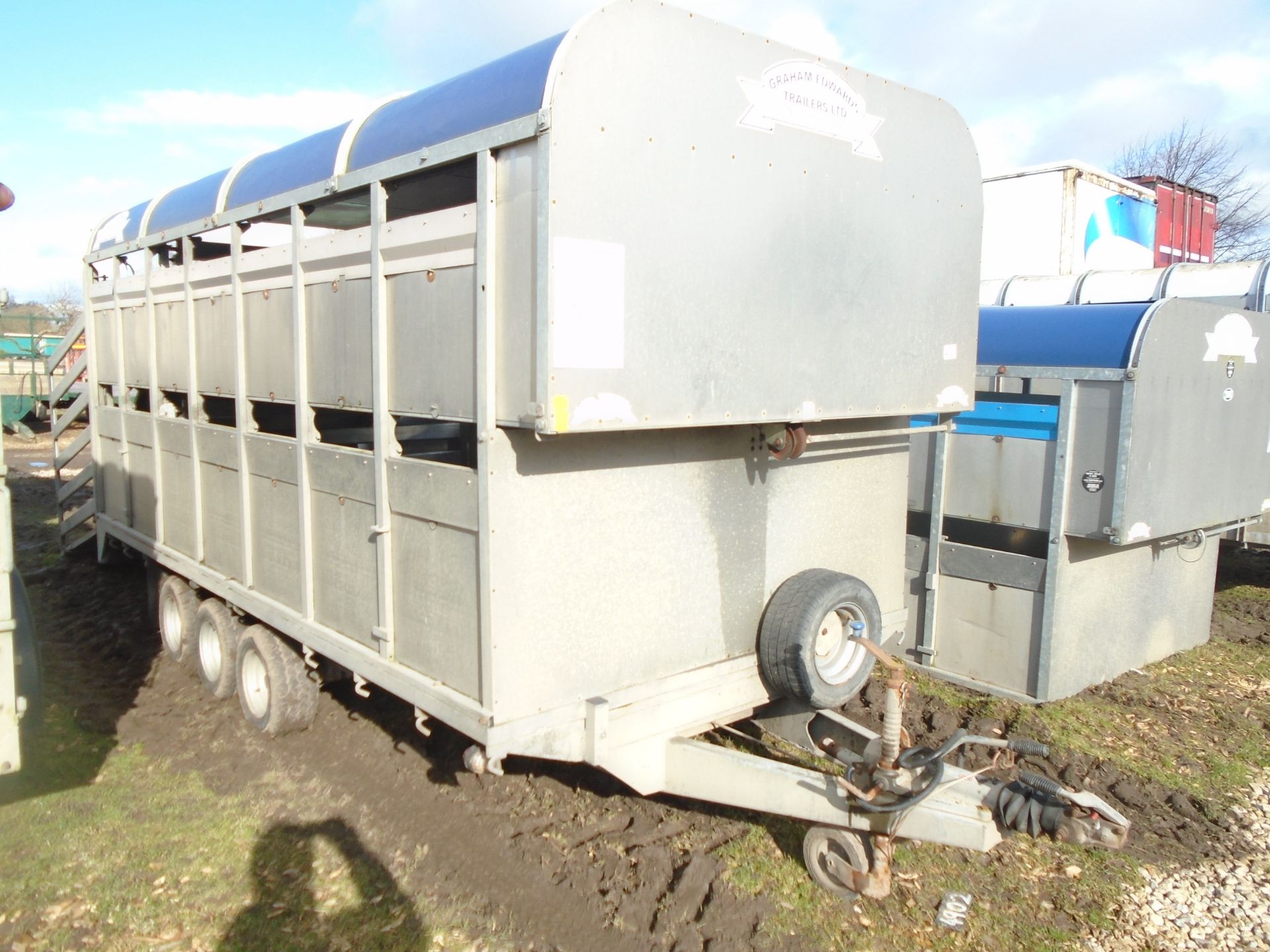 Livestock trailer