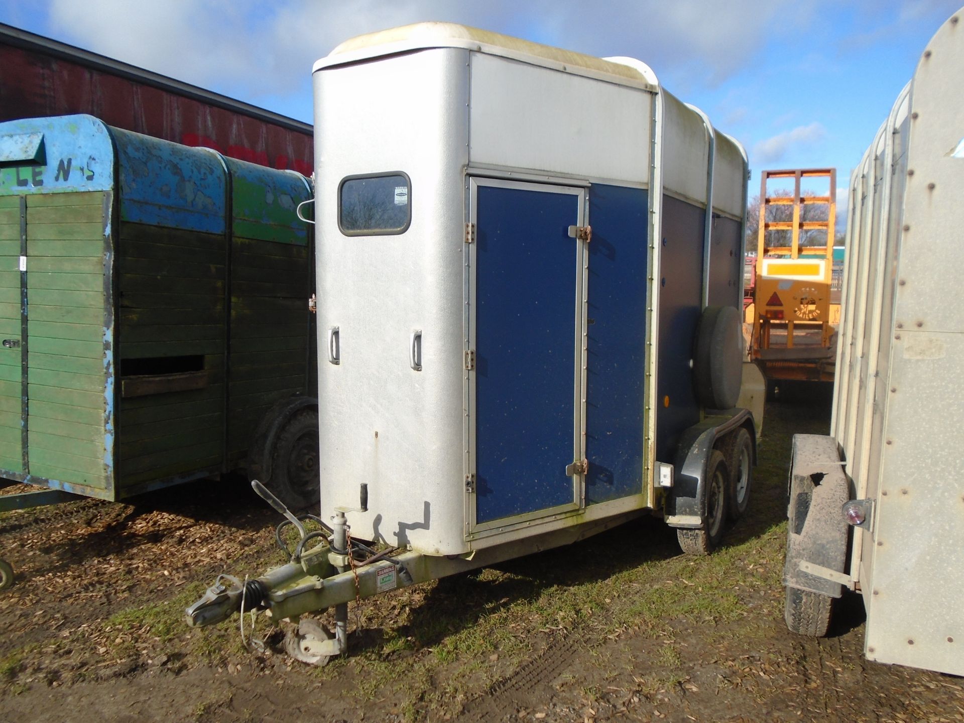 Ifor Williams 505 double horse trailer