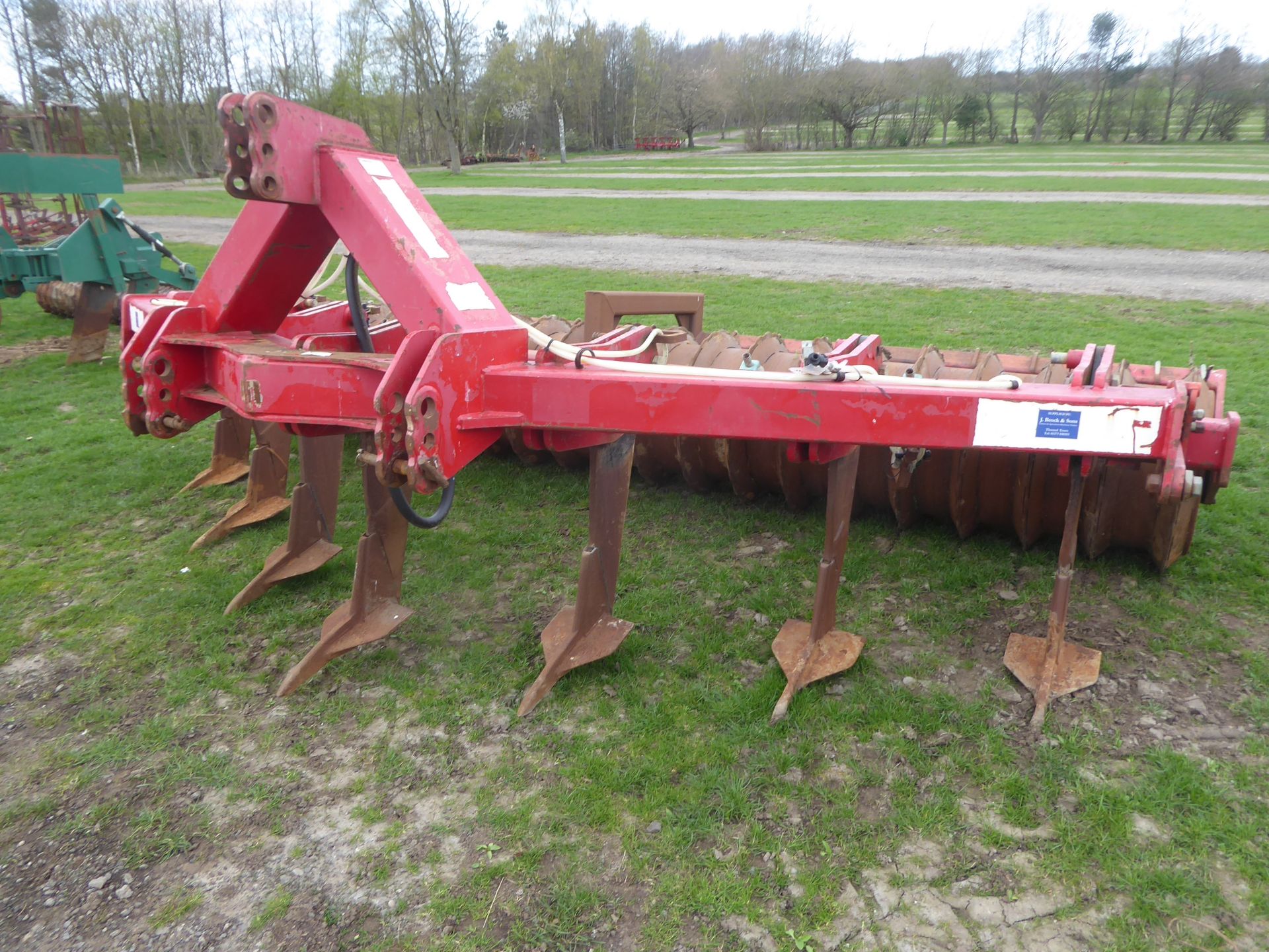 Sumo 7 leg subsoiler c/w packer