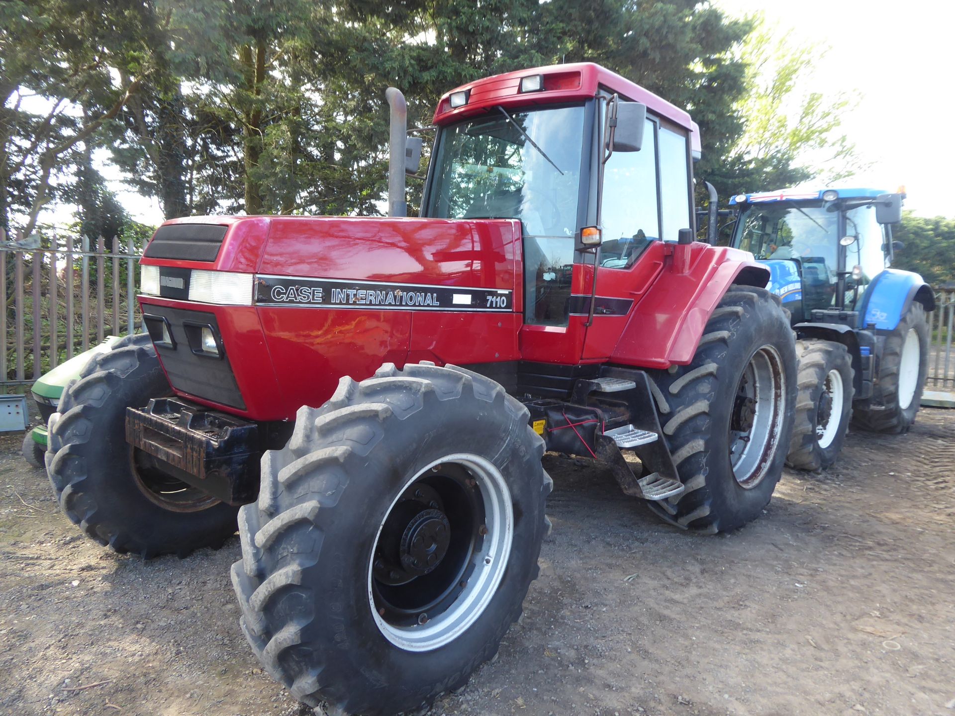 Case Magnum 7110 tractor, 9100 hours, K32 TTL