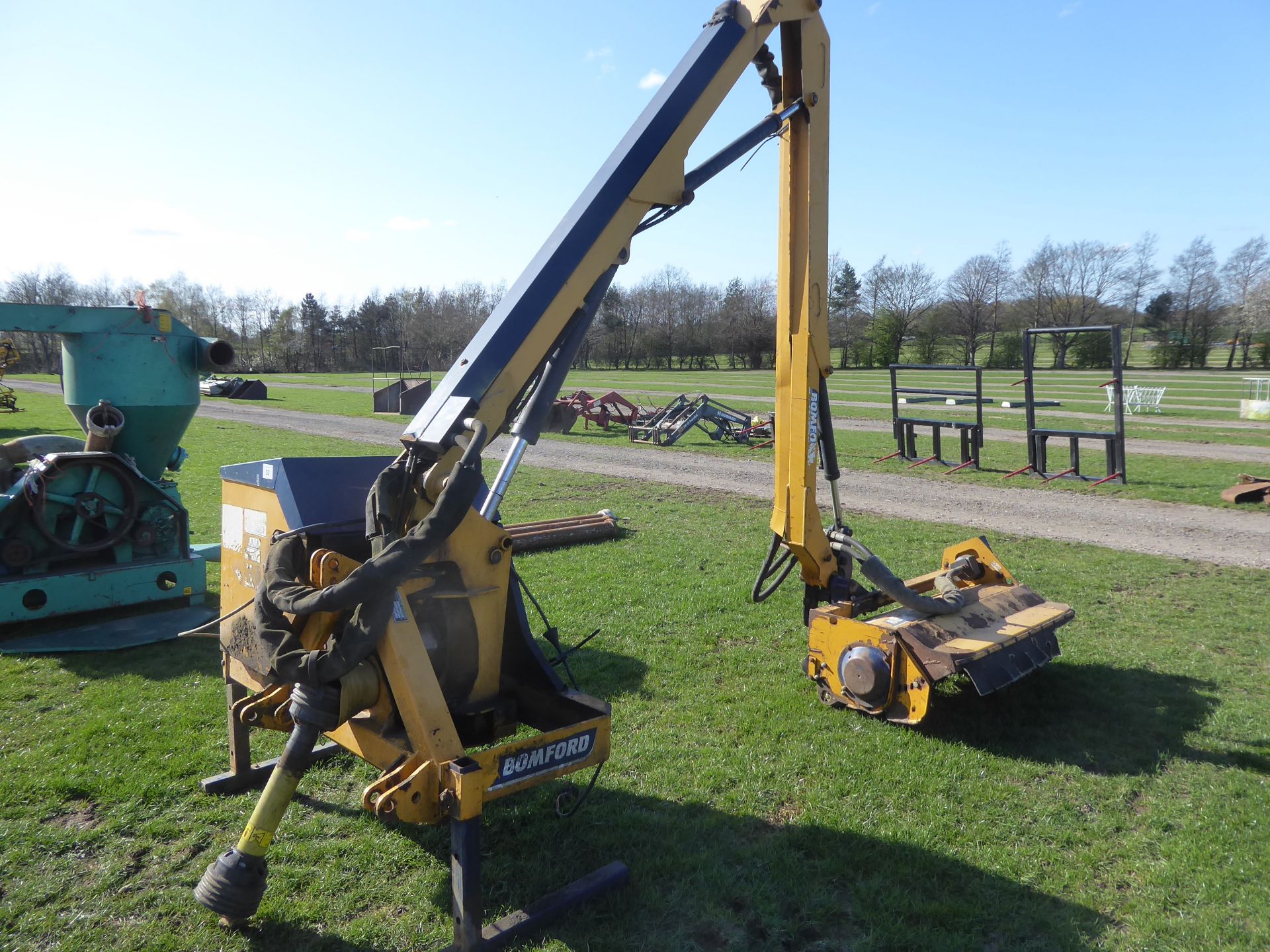 Bomford Hawk 6 hedge cutter, electric controls