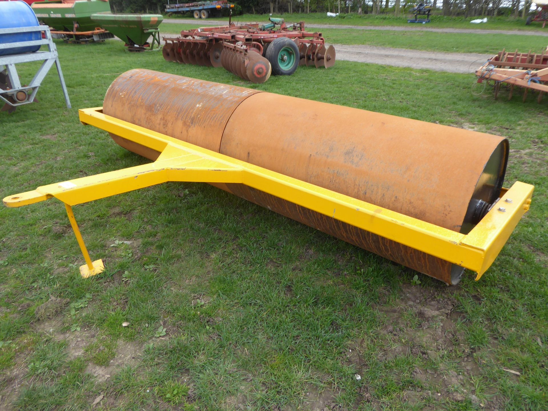 10ft yellow land roller