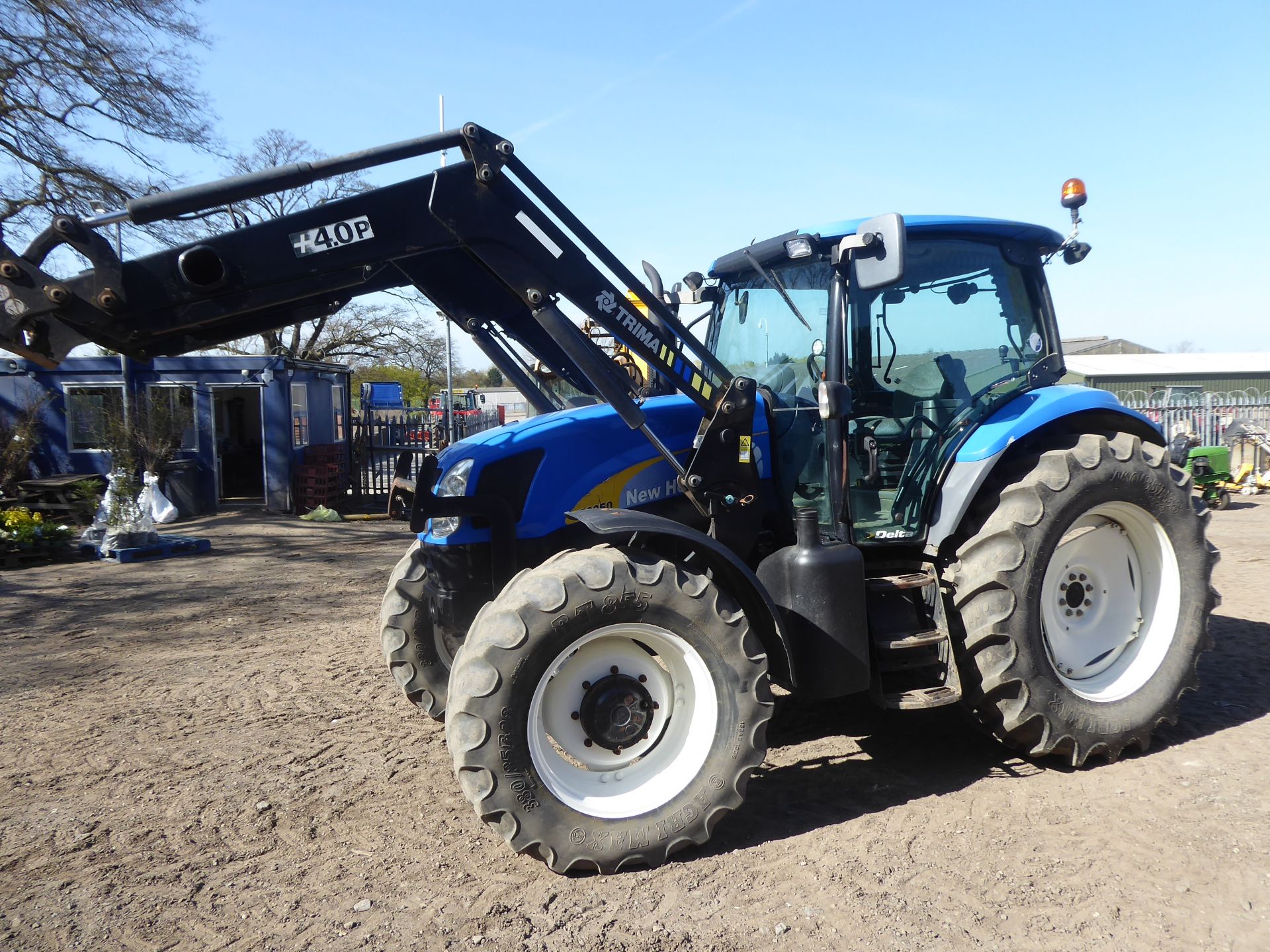 2008 New Holland T6050 tractor c/w Trima loader, GX57 GXB, 40km/hr, 8609hrs