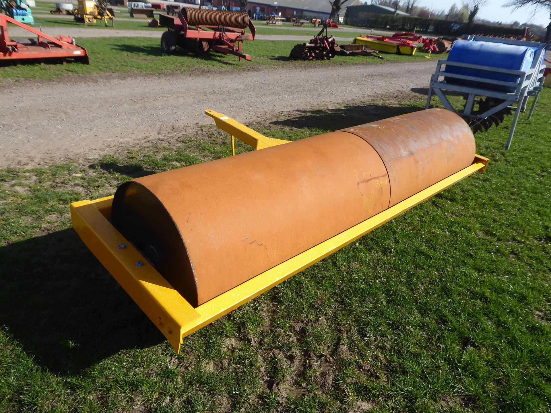 10ft yellow land roller - Image 3 of 3