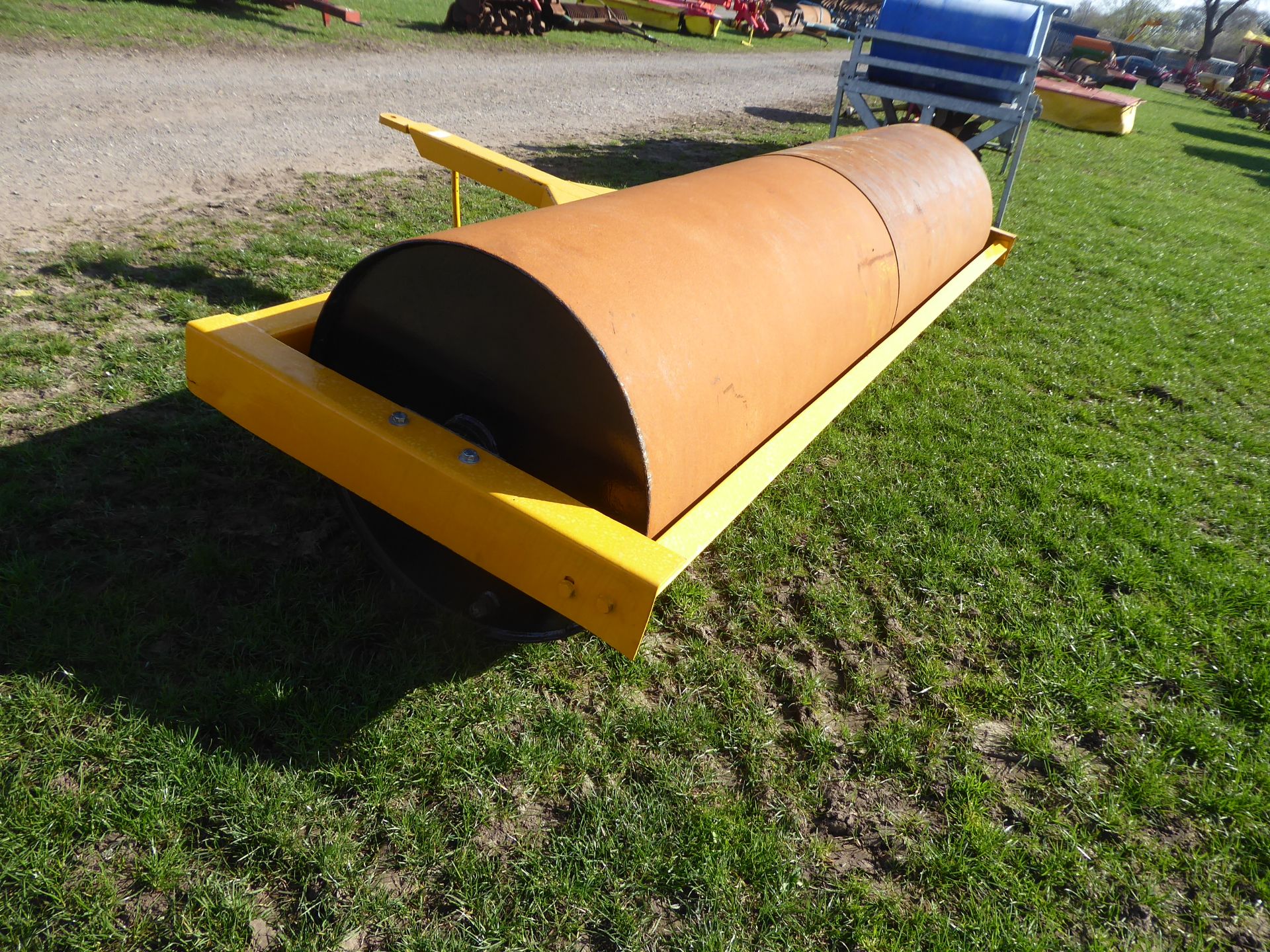 10ft yellow land roller - Image 2 of 3