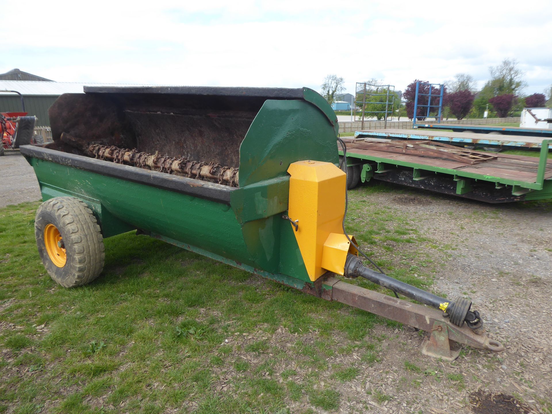 Fraser muck spreader, wo