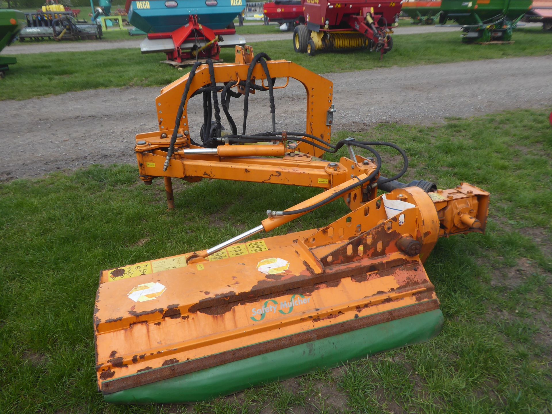 Humus off-set verge mower with 1.5m header and heavy duty mulching ...