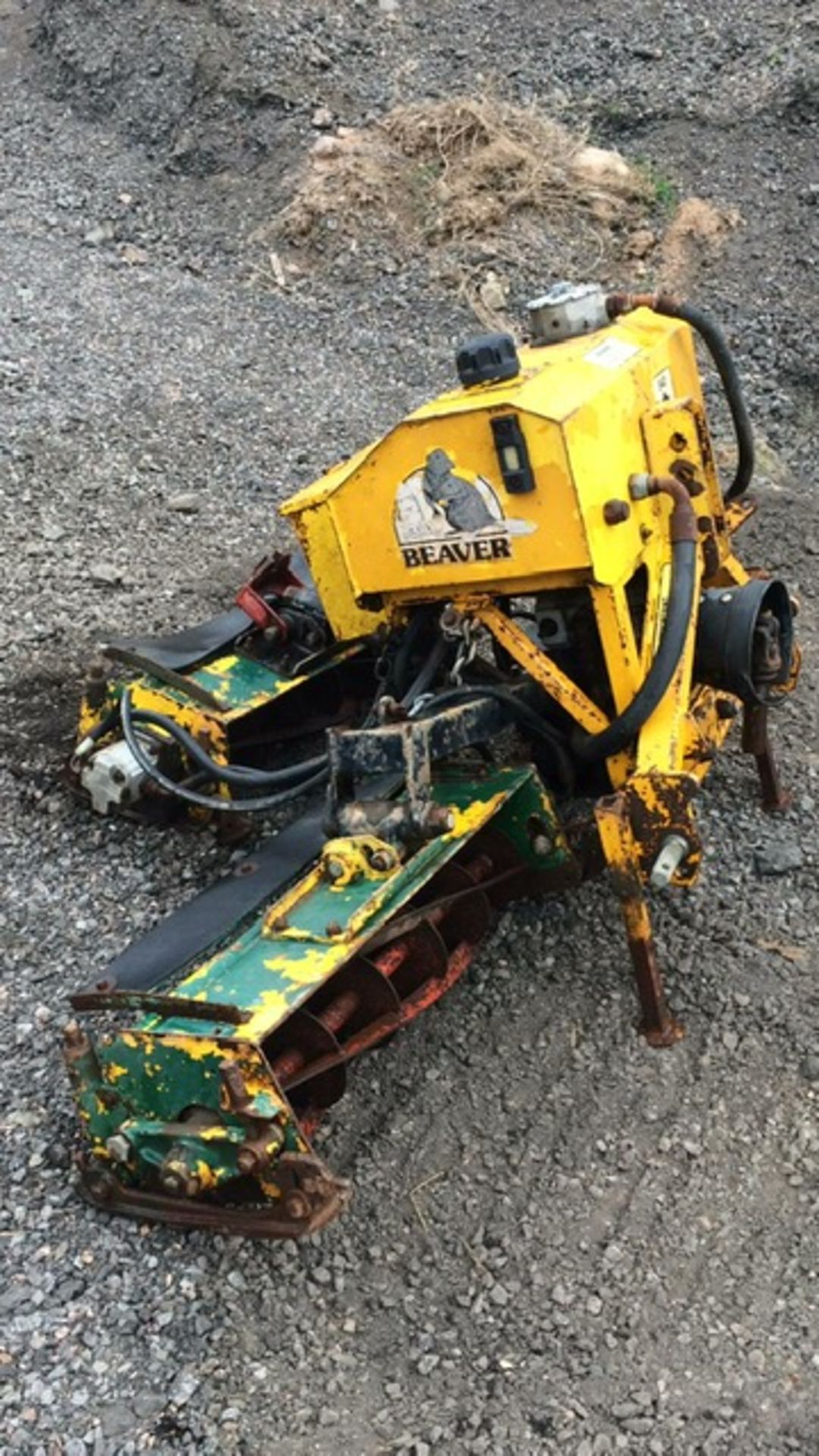 Beaver cylinder trailed mower - Image 4 of 4