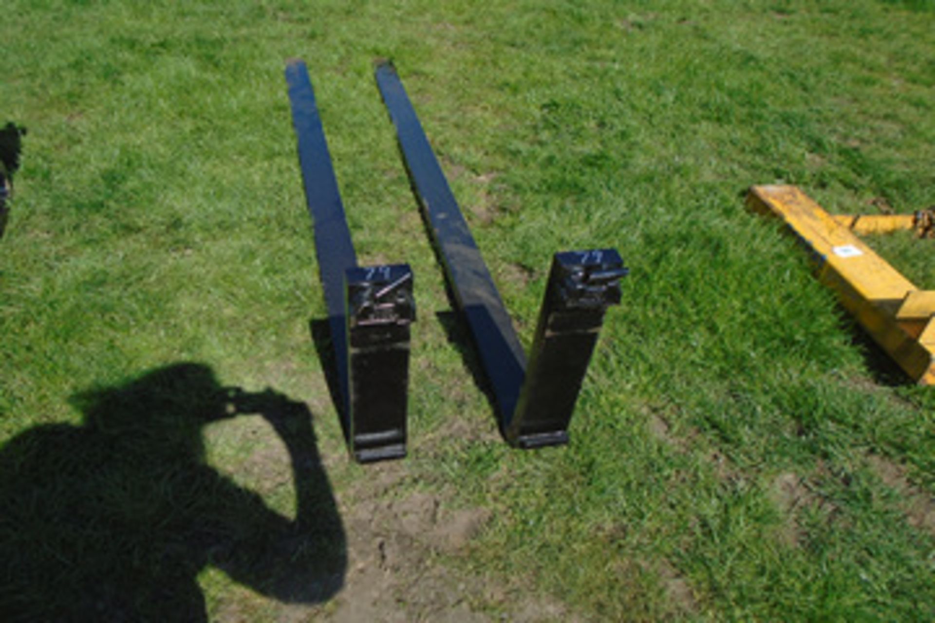 Pair of very long forklift tines - Image 2 of 2