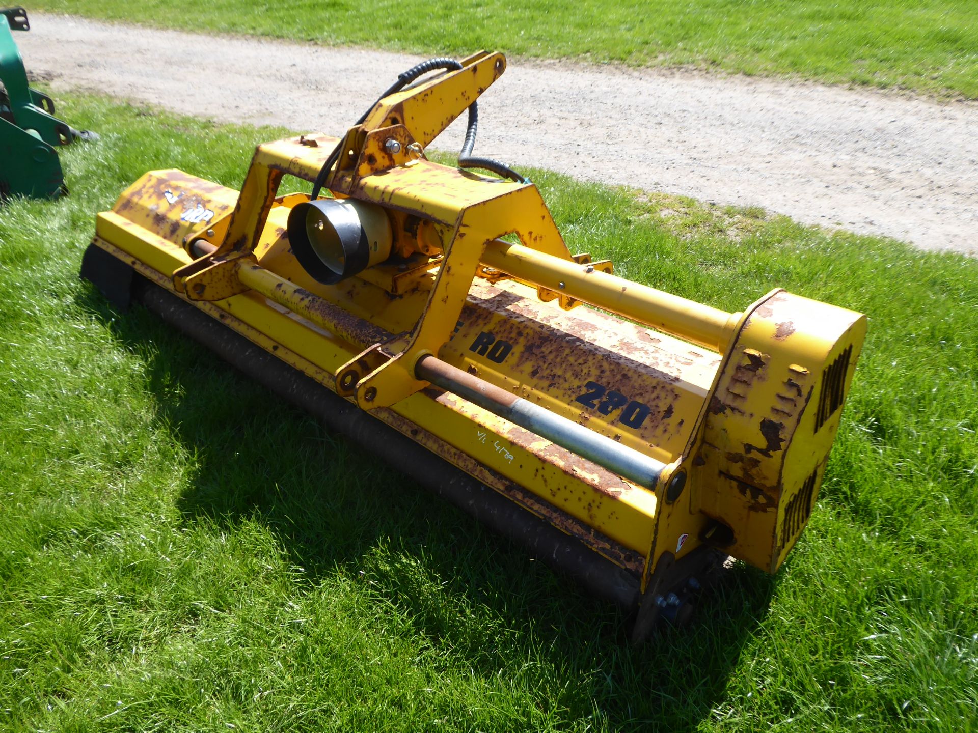 Bomford 2.8m topper, hydraulic side shift, 2011 - Image 4 of 4
