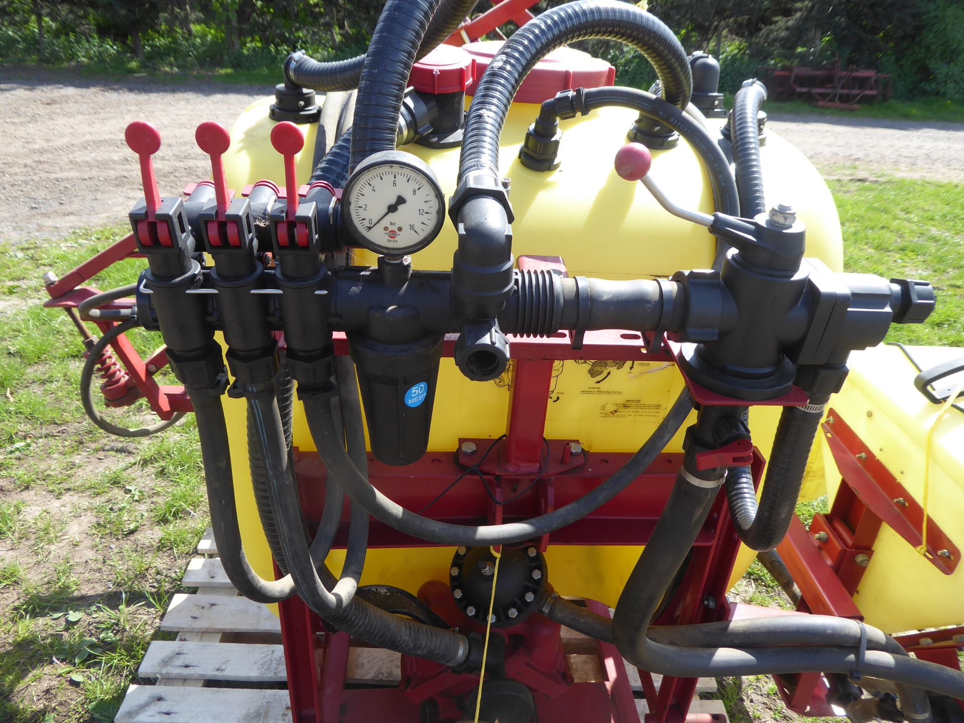 Hardi 300ltr crop sprayer, excellent working order - Image 4 of 4