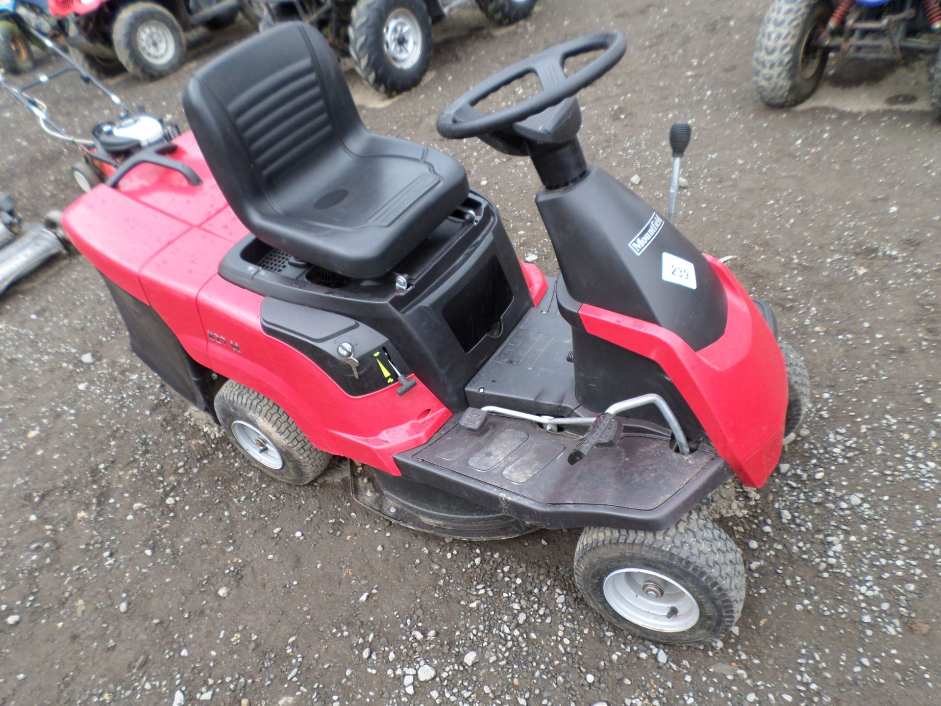 Mountfield 827H ride on mower NO VAT, key