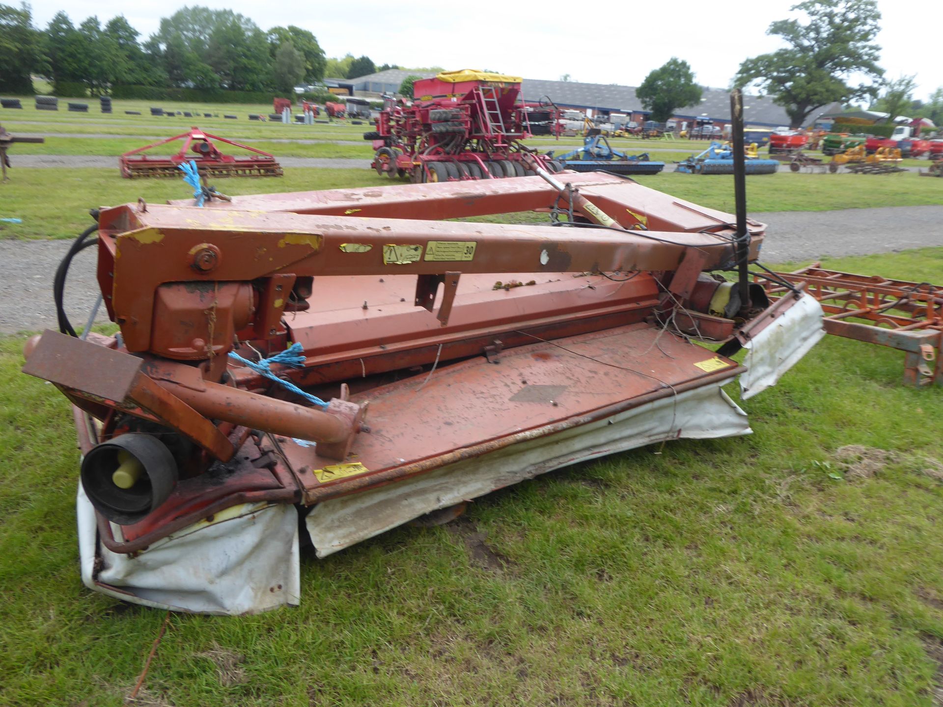 Kuhn mower, spares or repair NO VAT - Image 2 of 2