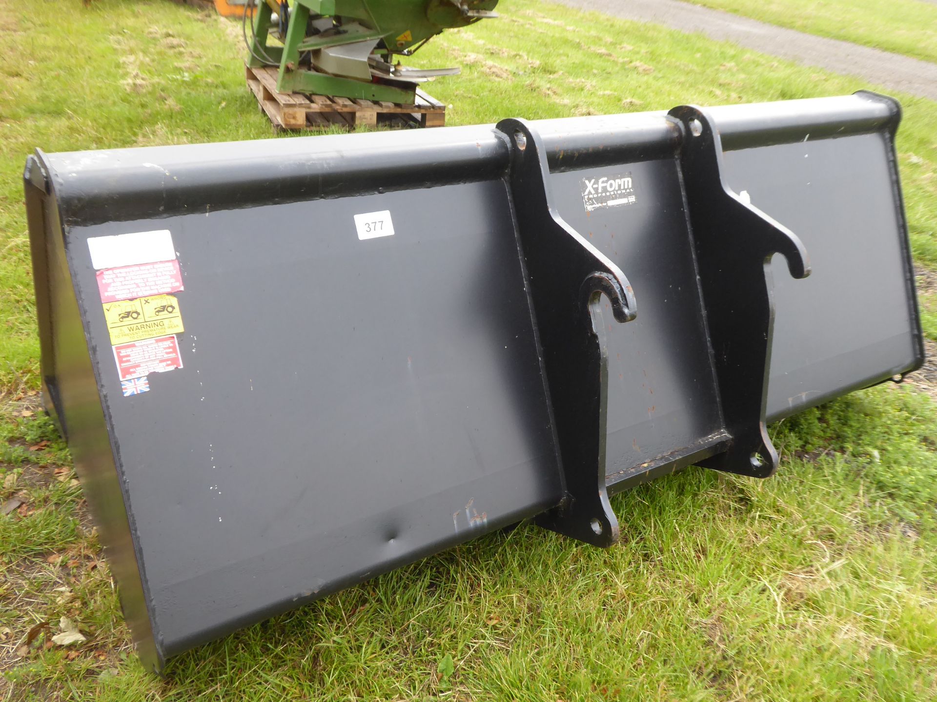 X Form bucket to fit JCB telehandler, vcg