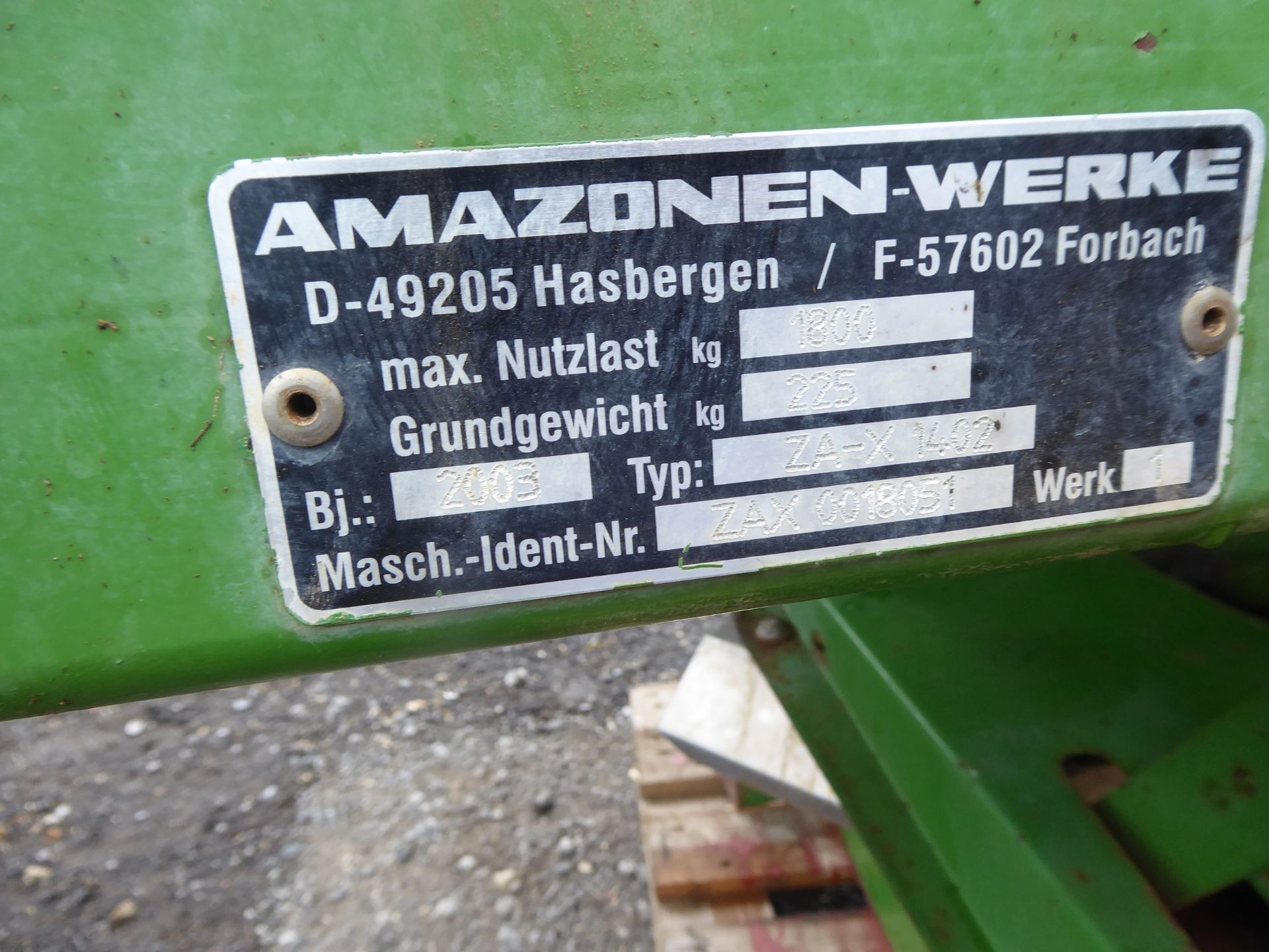 Amazone ZA-X 1402 fertiliser spreader, 2003 - Image 2 of 4