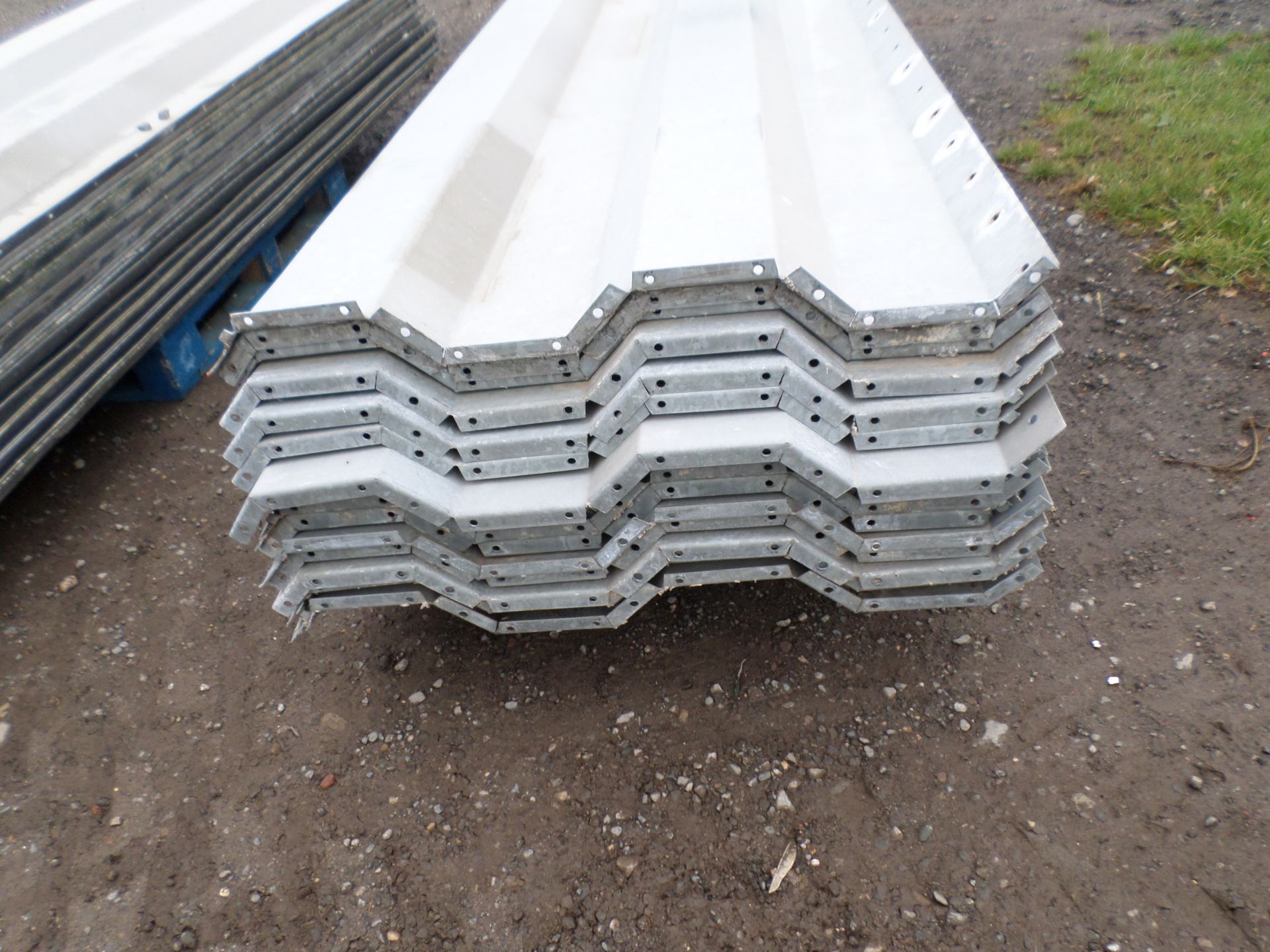 Steel grain walling, 3mm thick, covers approximately 10x5 - Image 2 of 4