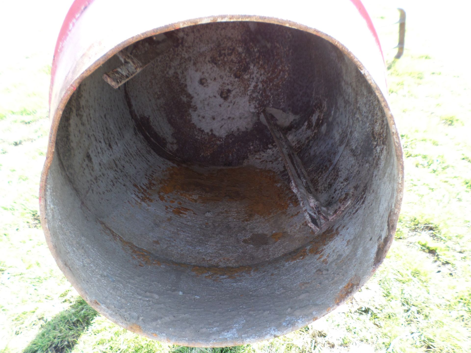 Bamlett 3 point linkage cement mixer C/W PTO shaft - Image 3 of 3