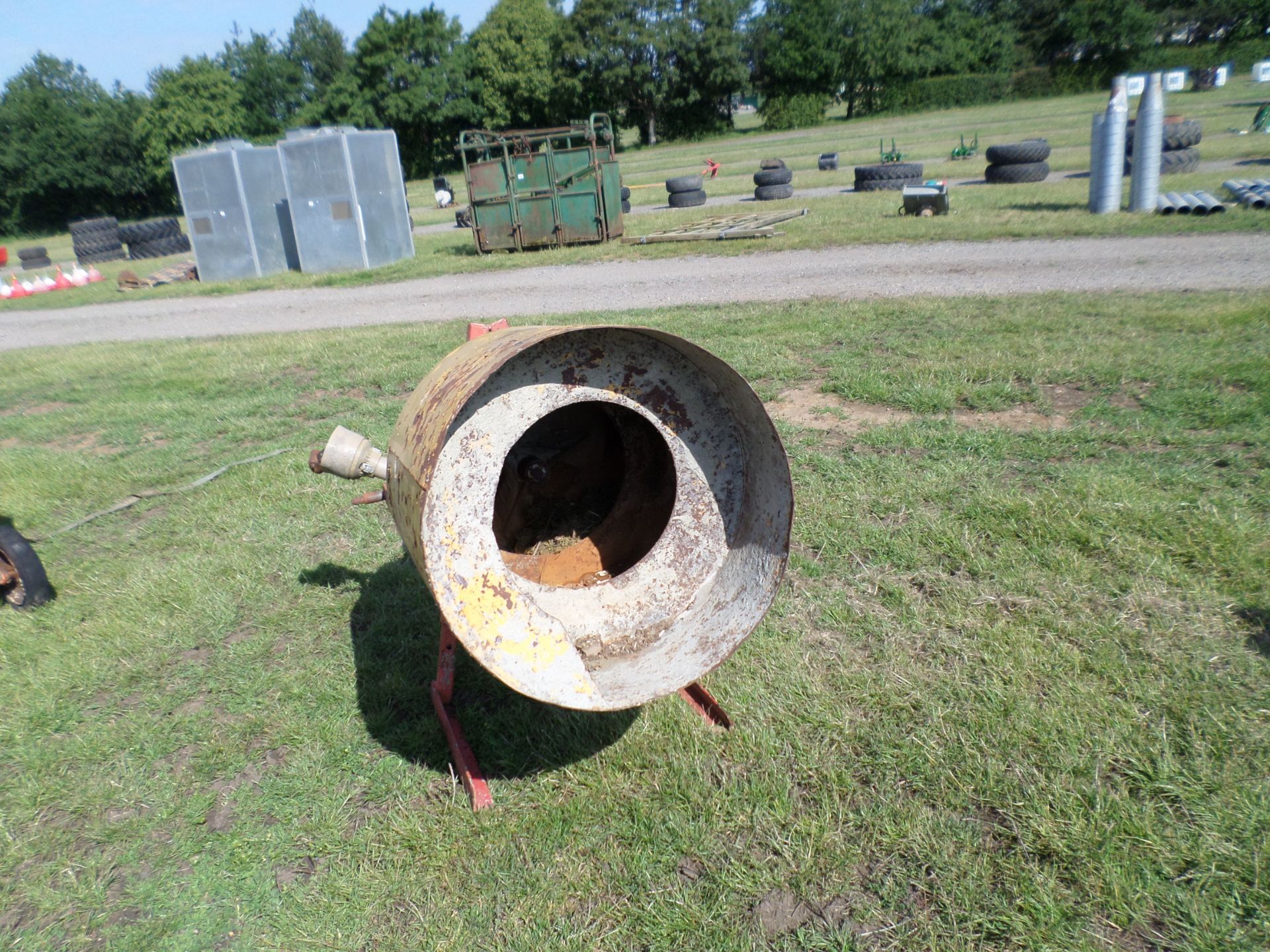 PTO cement mixer - Image 2 of 2