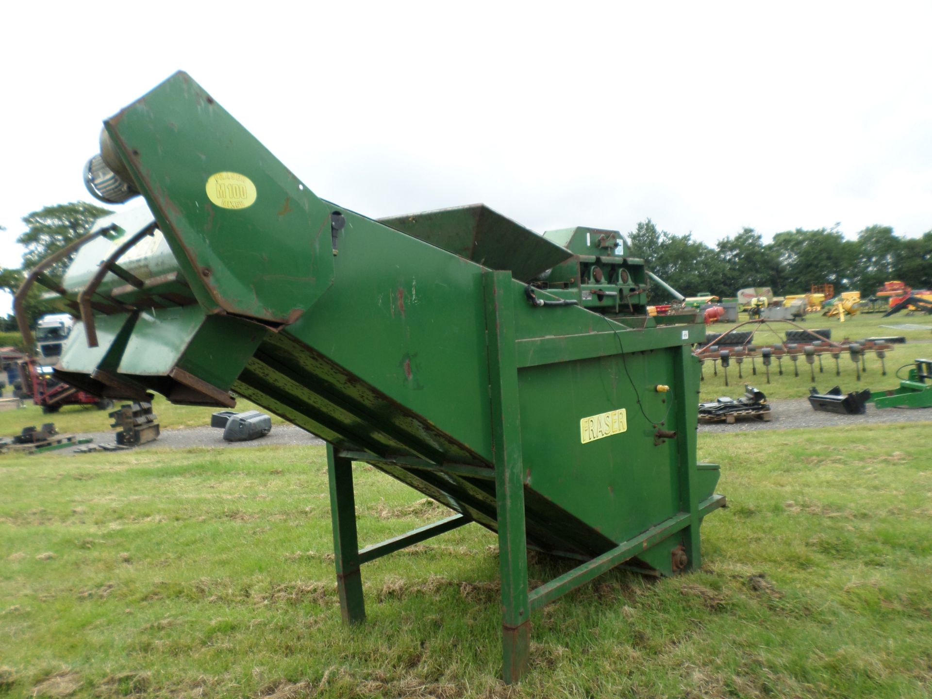 Fraser roller mill and mixer unit