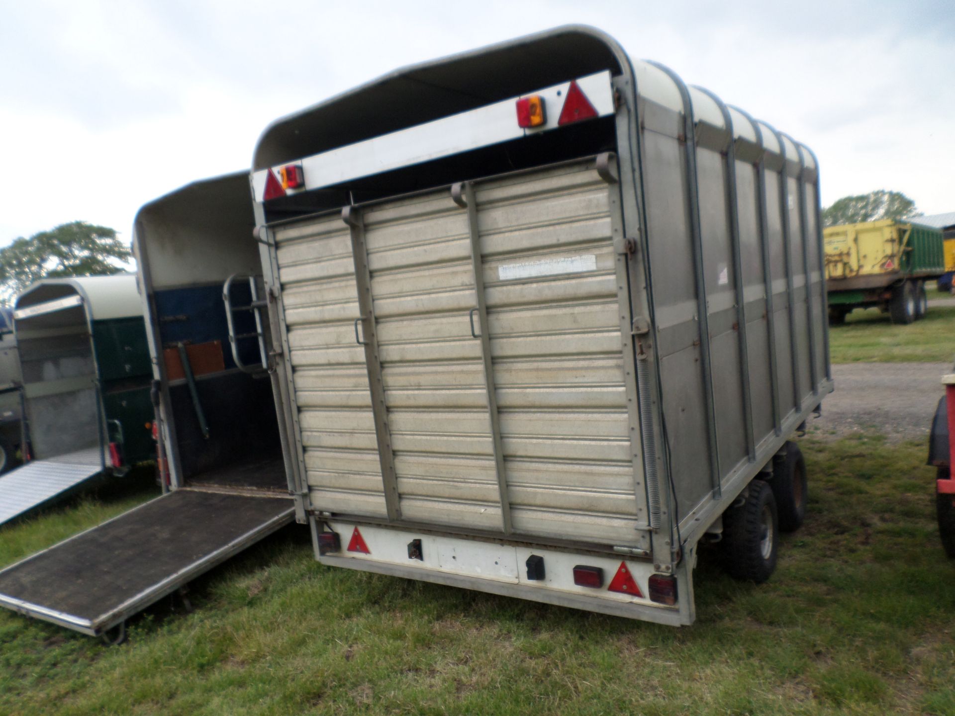 Ifor Williams DP120 twin axle stock trailer NO VAT - Image 4 of 4