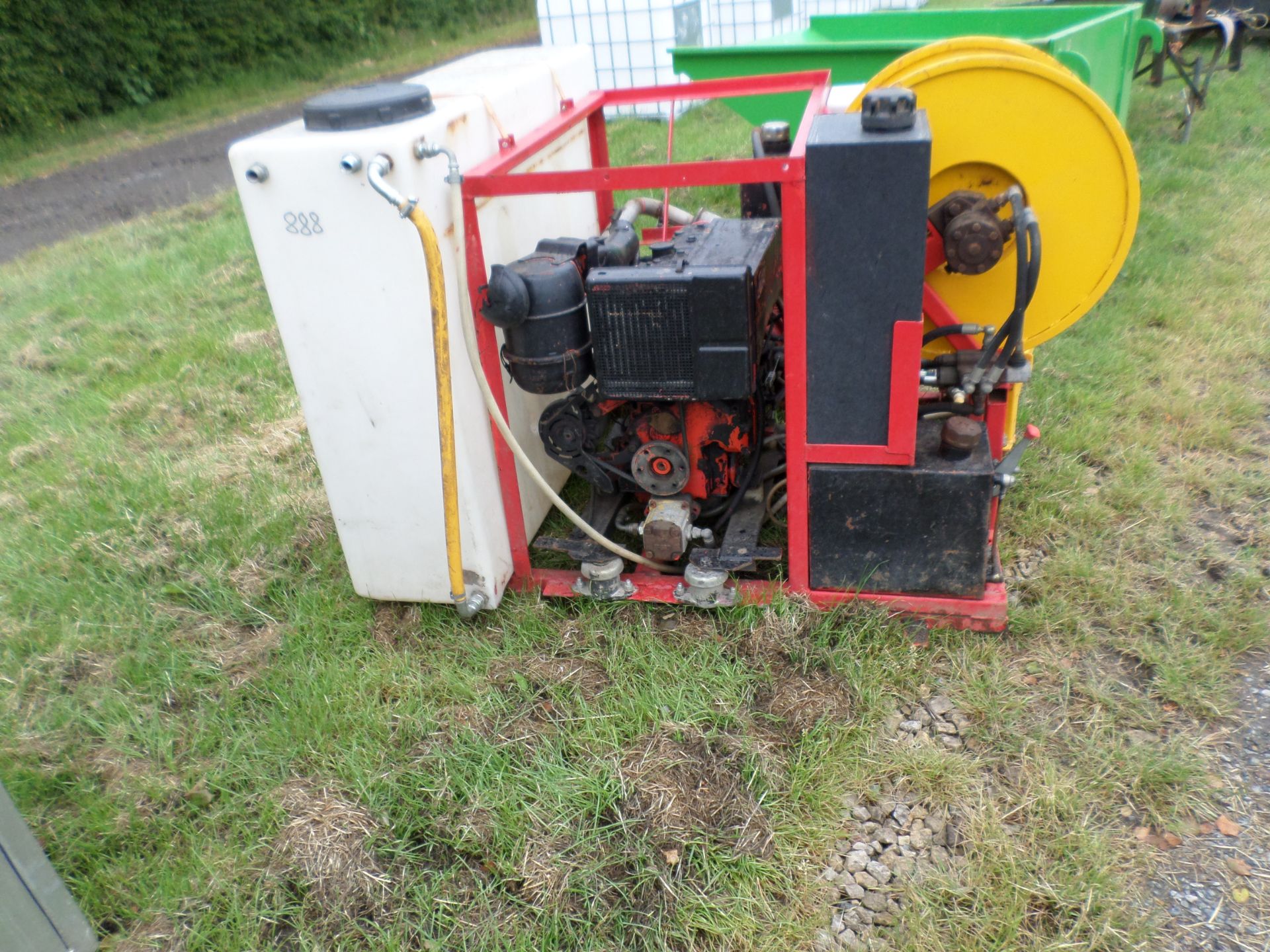 Van pack pressure washer drain jetter, 3 cylinder engine NO VAT - Image 2 of 2