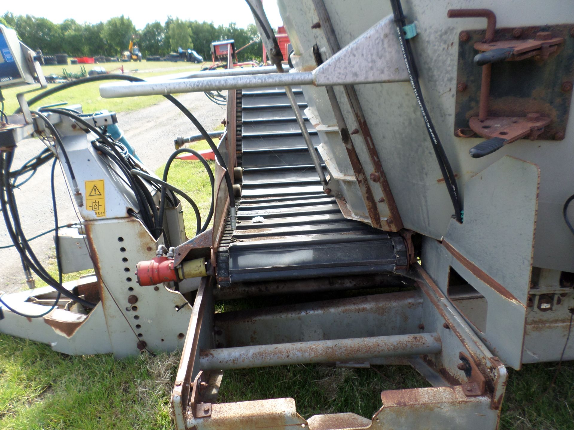 Shelbourne Powermix Pro Express 22 mixer wagon with weigh cells - Image 3 of 3