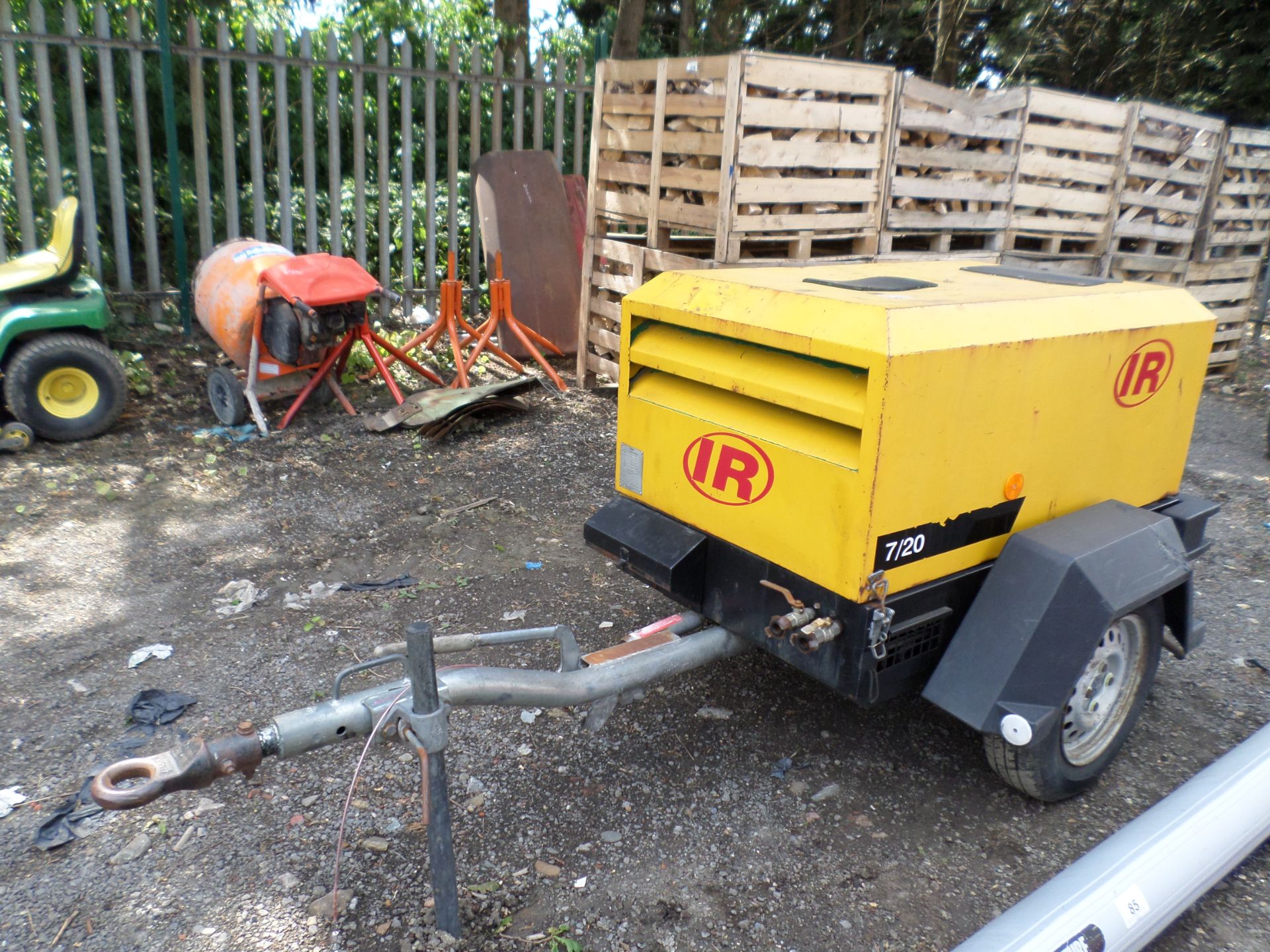 Ingersoll Rand 7/20 compressor, Kubota engine, 915 hours, RMA