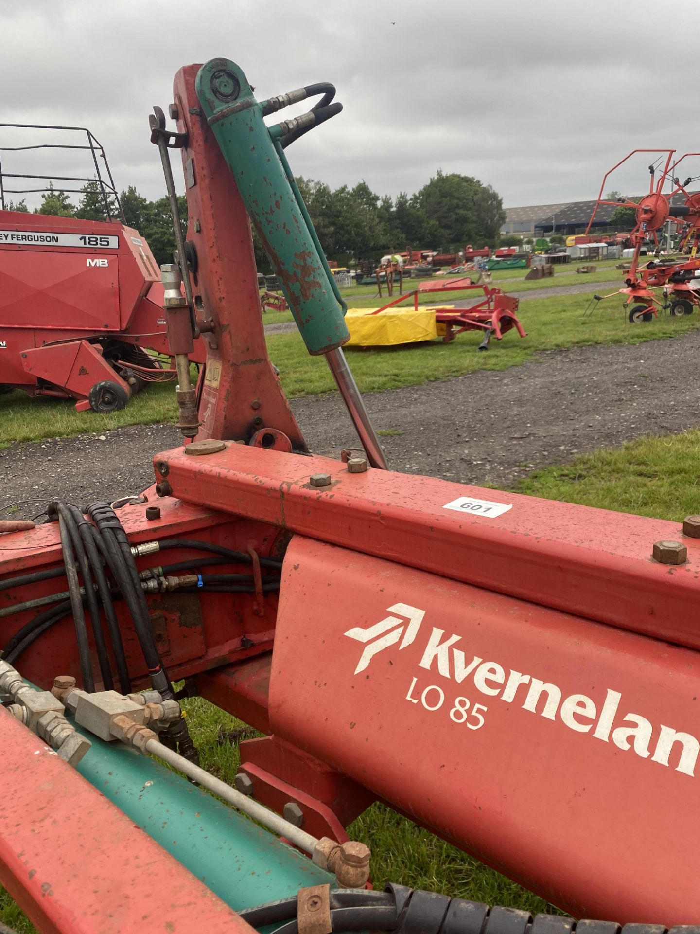 Kverneland LO 85/300 6 +1 on land in furrow plough - Image 9 of 9