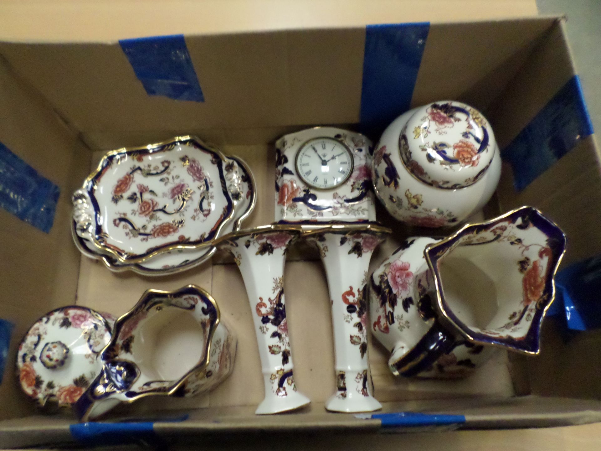 Box of Masons chinaware