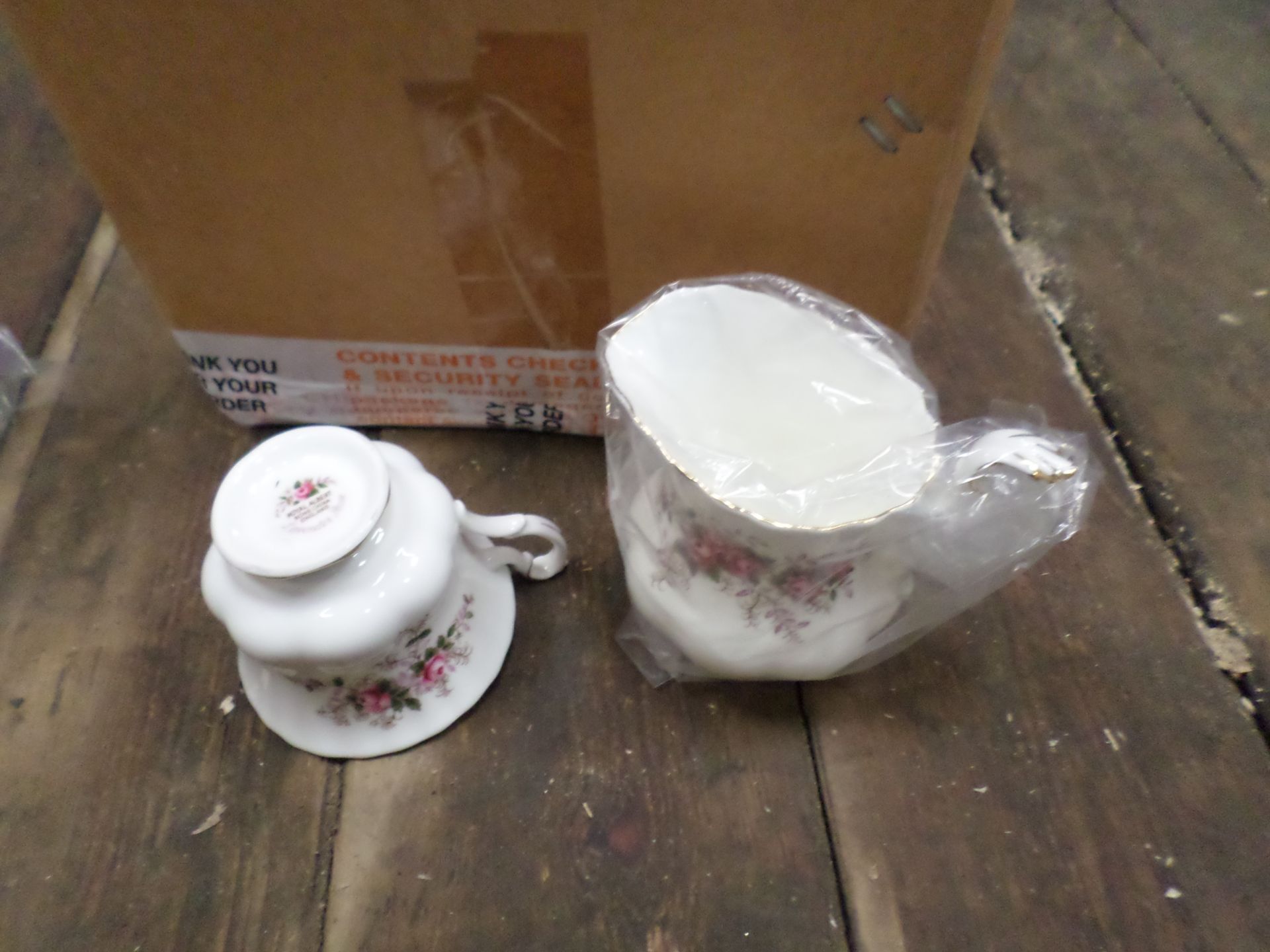 Royal Albert tea set - Image 3 of 3